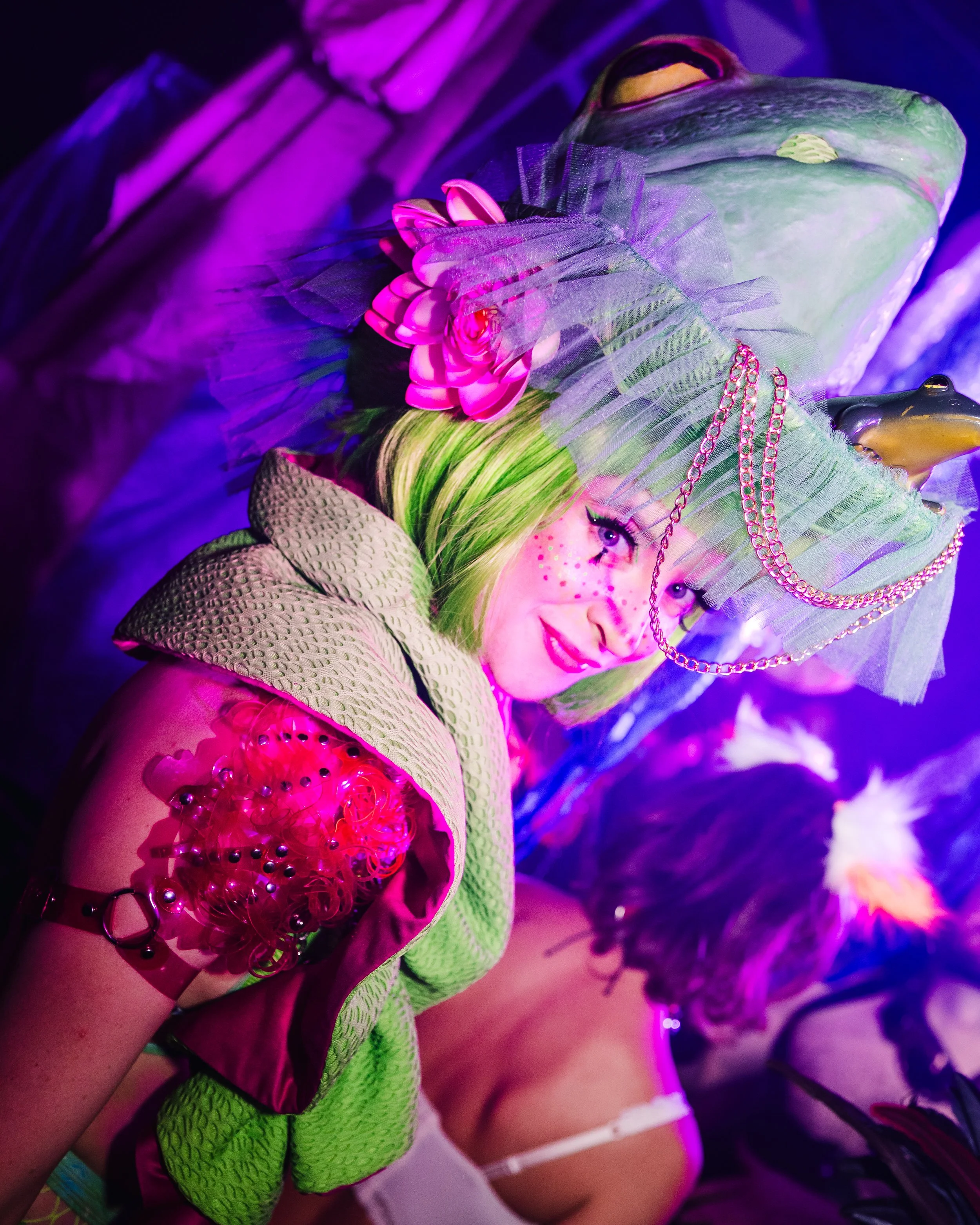 PINKY-PROMISE-MAY26-CROWD-32.jpg