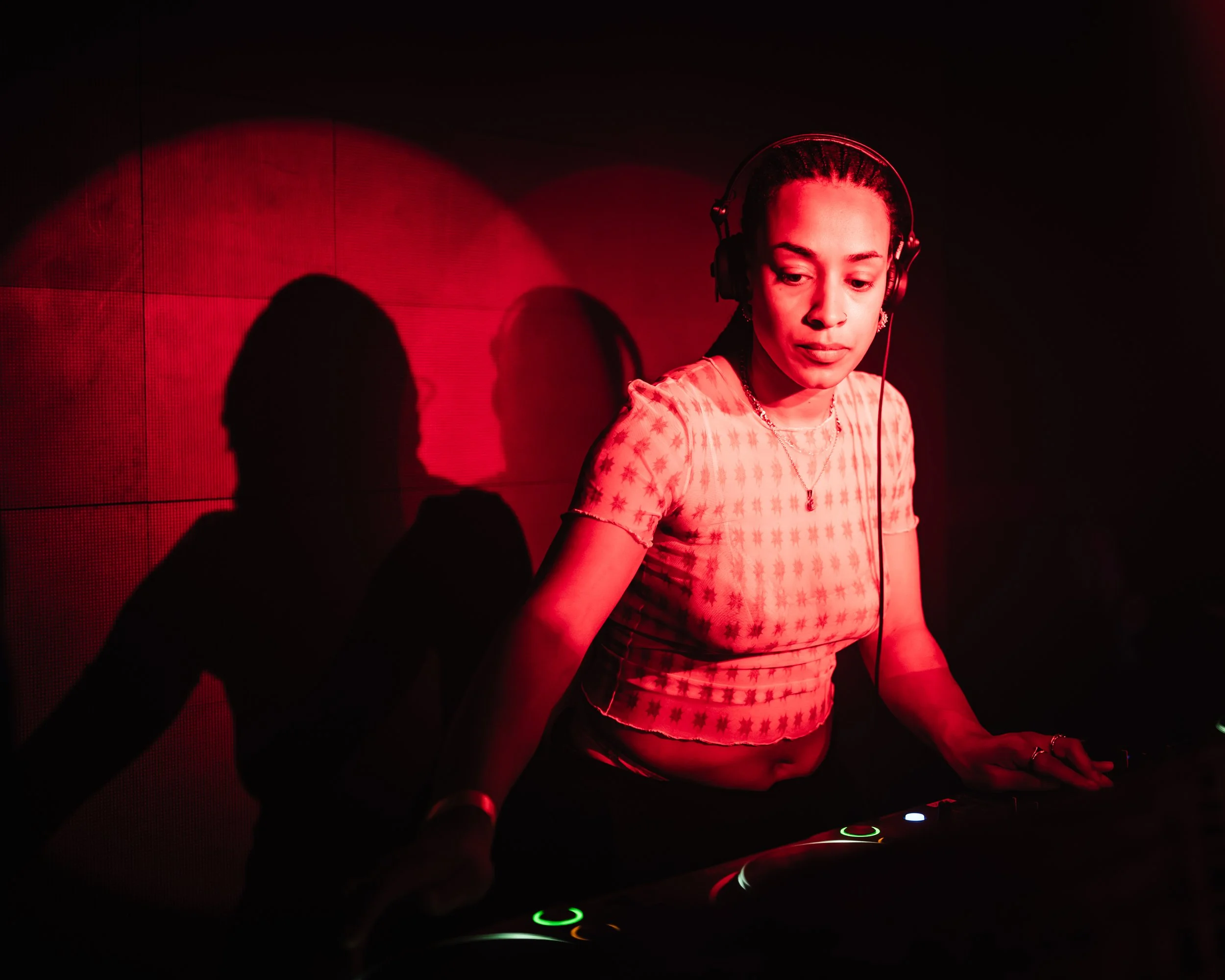 PINKY-PROMISE-DJ_S-7.jpg