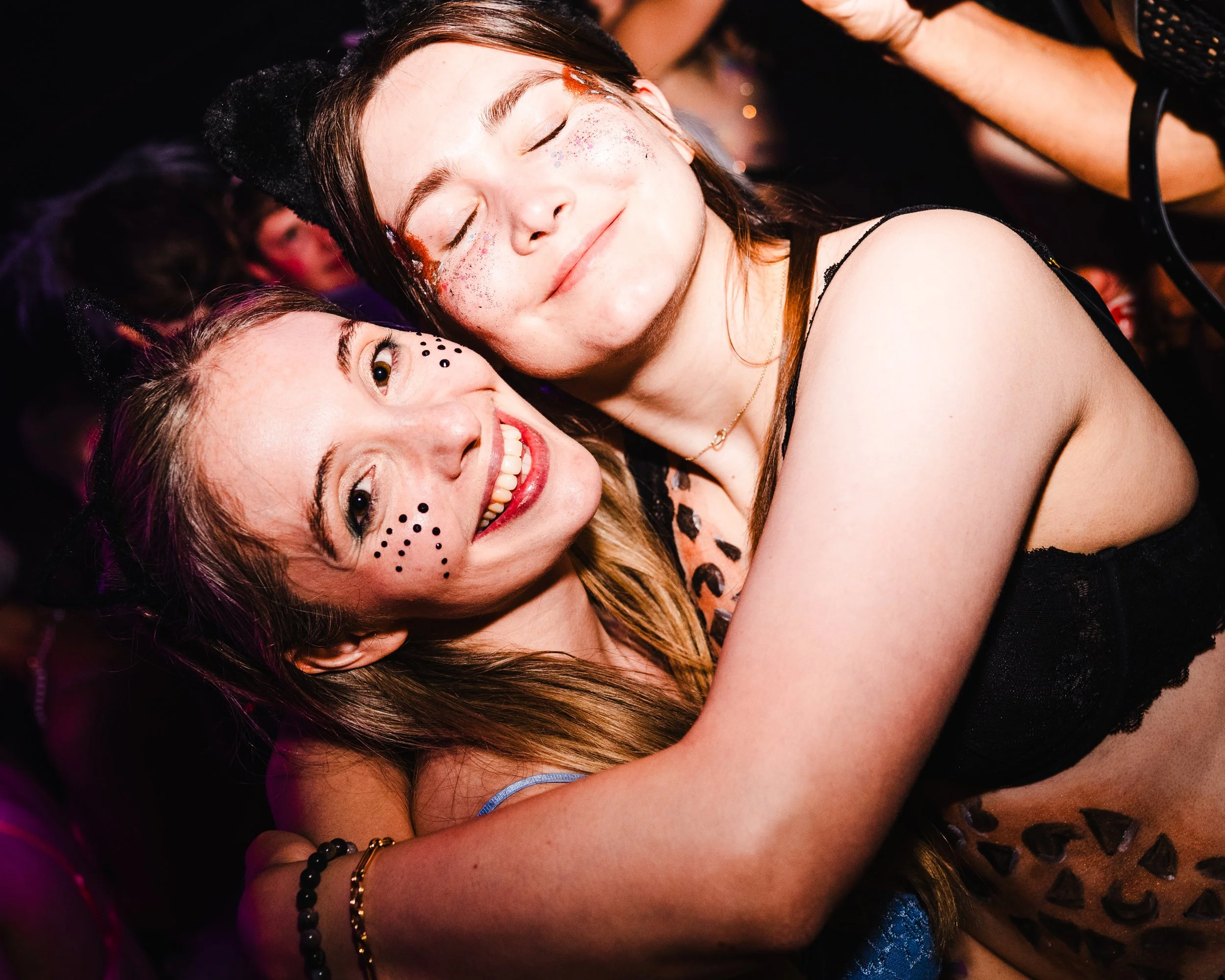 PINKY-PROMISE-MAY26-CROWD-35.jpg