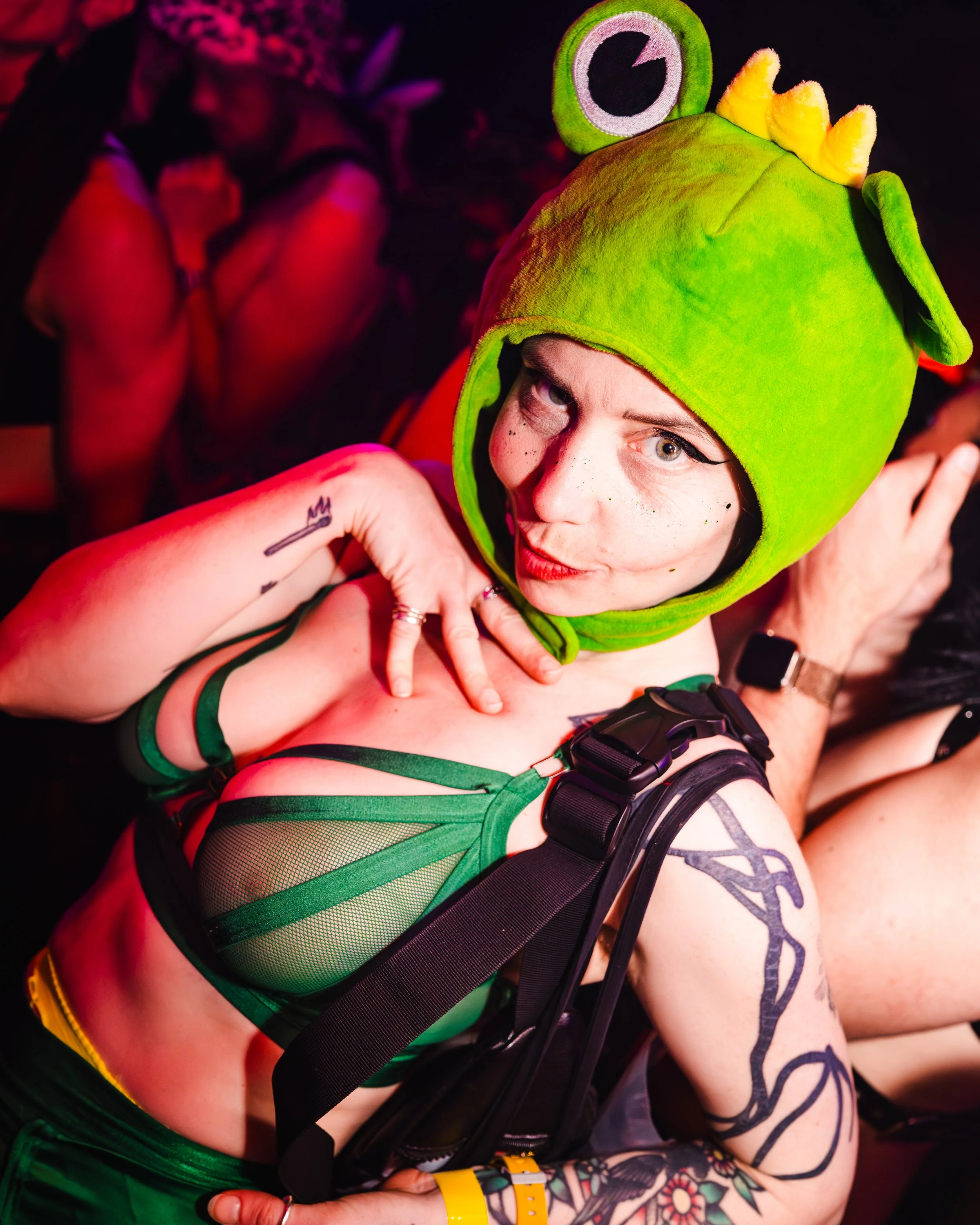 PINKY-PROMISE-MAY26-CROWD-37.jpg
