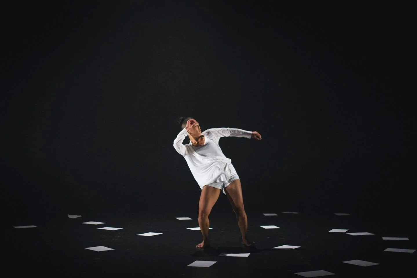 Scenehuset OPEN 2022: “Embrya” - Huyen Huynh 