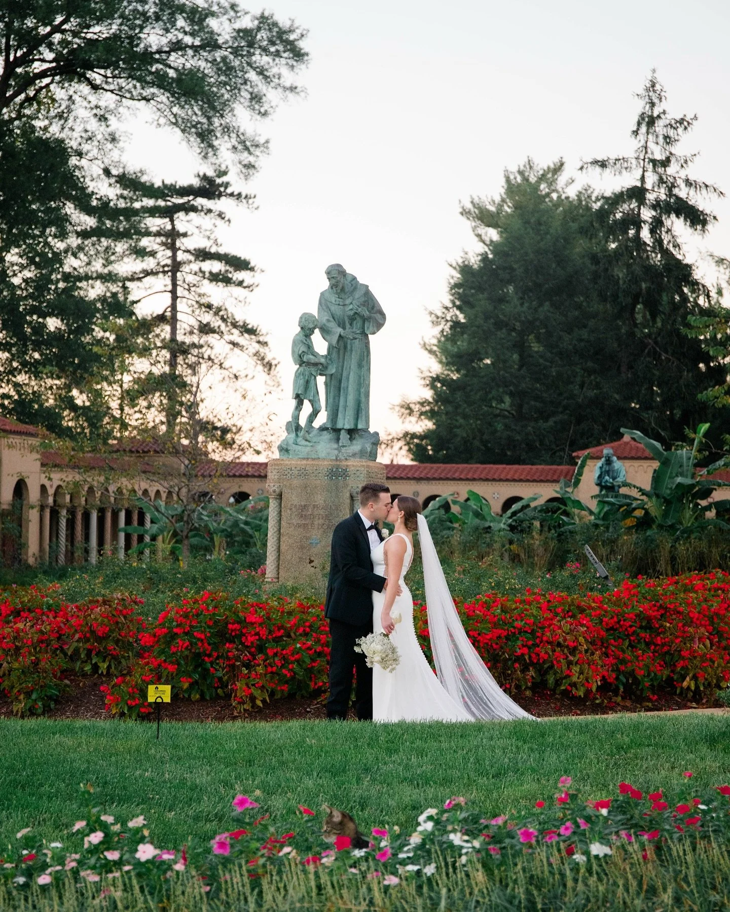some sneak peeks from Emma &amp; John&rsquo;s wedding ❣️

#dcphotographer #dcweddingphotographer #vaweddingphotographer