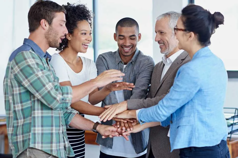 employees-in-a-huddle