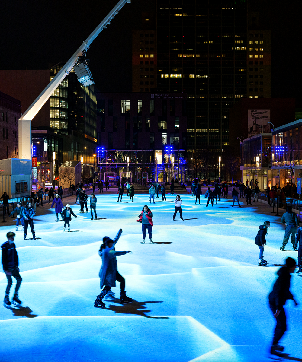 NormalStudio_Patinoire2021_PublicInstallation_InteractiveExperience04_1000x1200.png