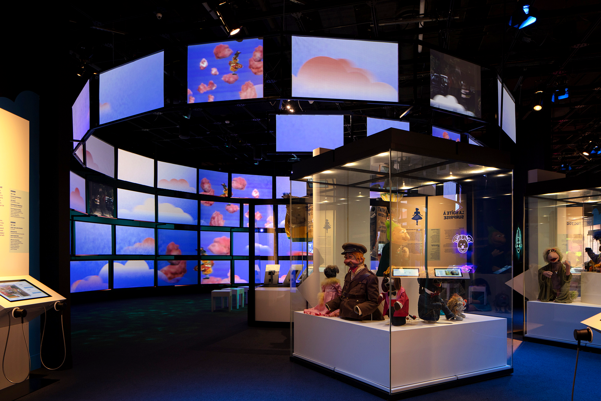 NormalStudio_Carrousel2022_ImmersiveExperience_Museum01.png