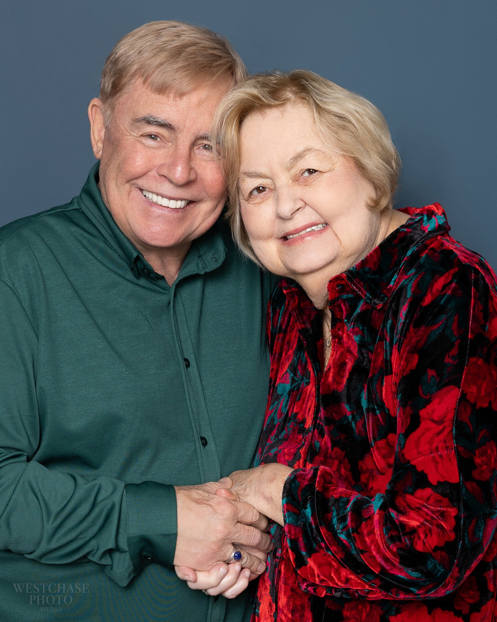 sm-HughesFam_19-crop-wps.jpg
