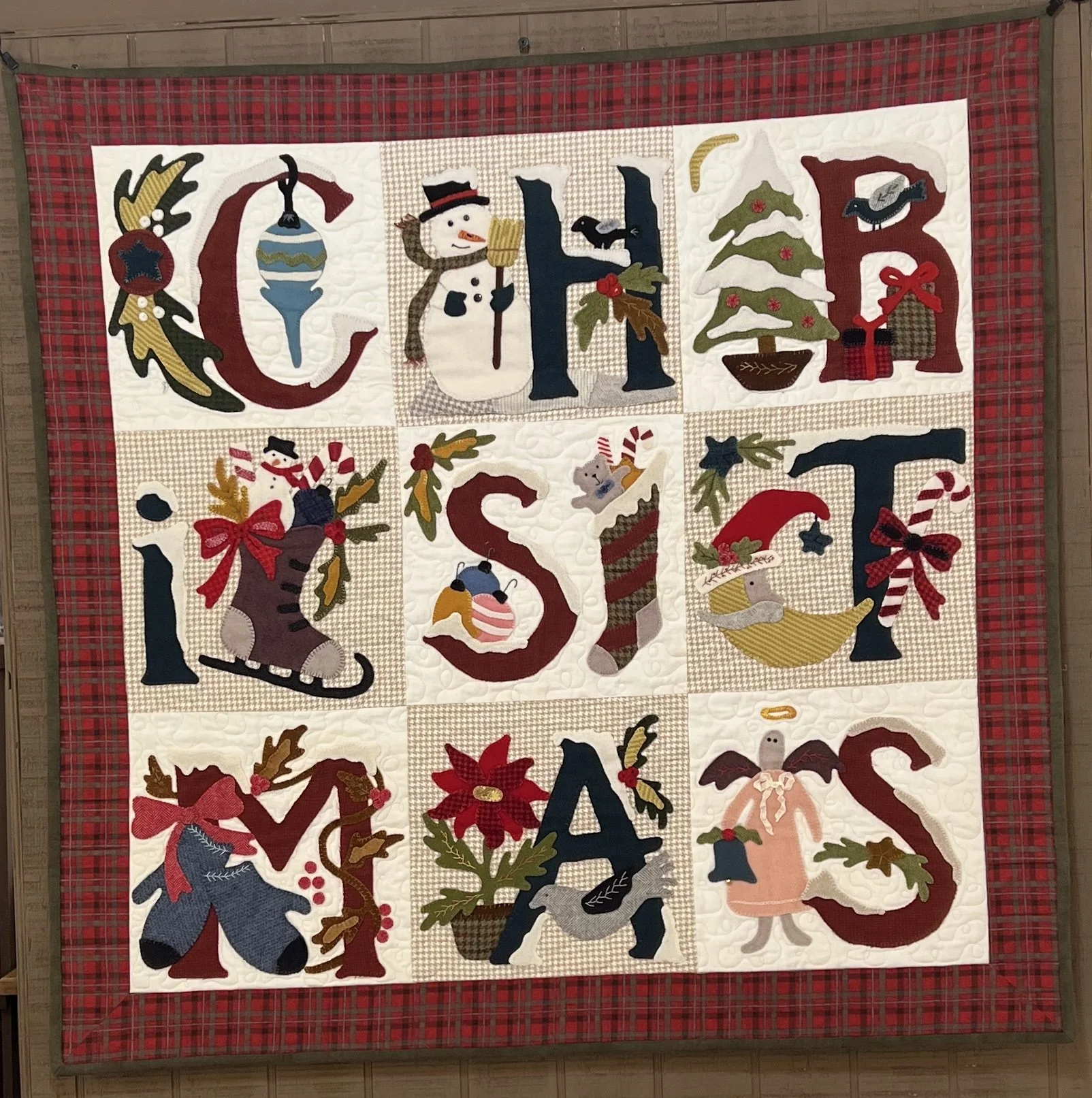 Merrie Christmas Wool BOM