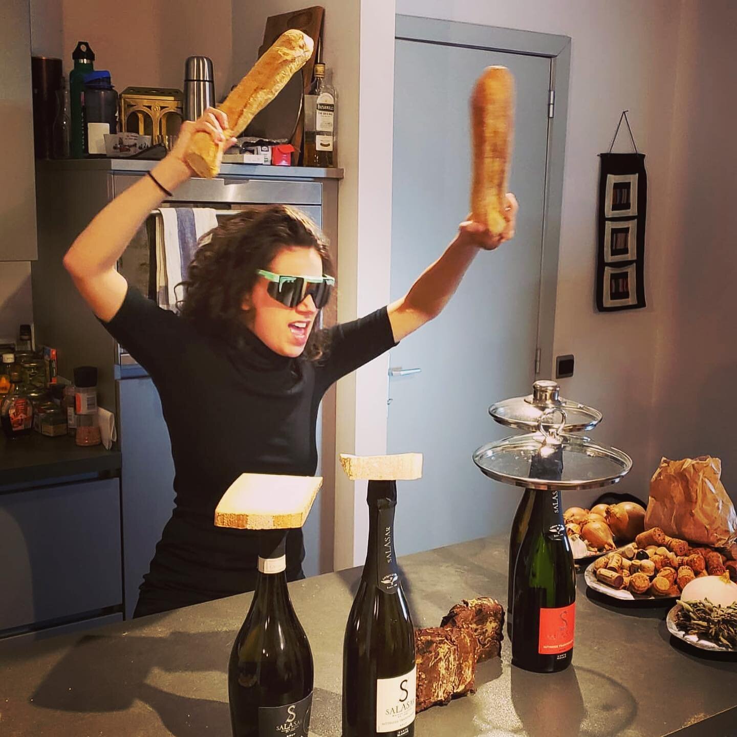 Announcing the winners of the #polyfondueparty Contest! ⁣⁣⁣⁣
⁣⁣
⁣⁣⁣⁣The Grand Prize goes to Markaya Henderson for her terrific holiday kitchen drum solo complete with her baguette drumsticks.  She wins the Fondue set from the album cover, a vintage c