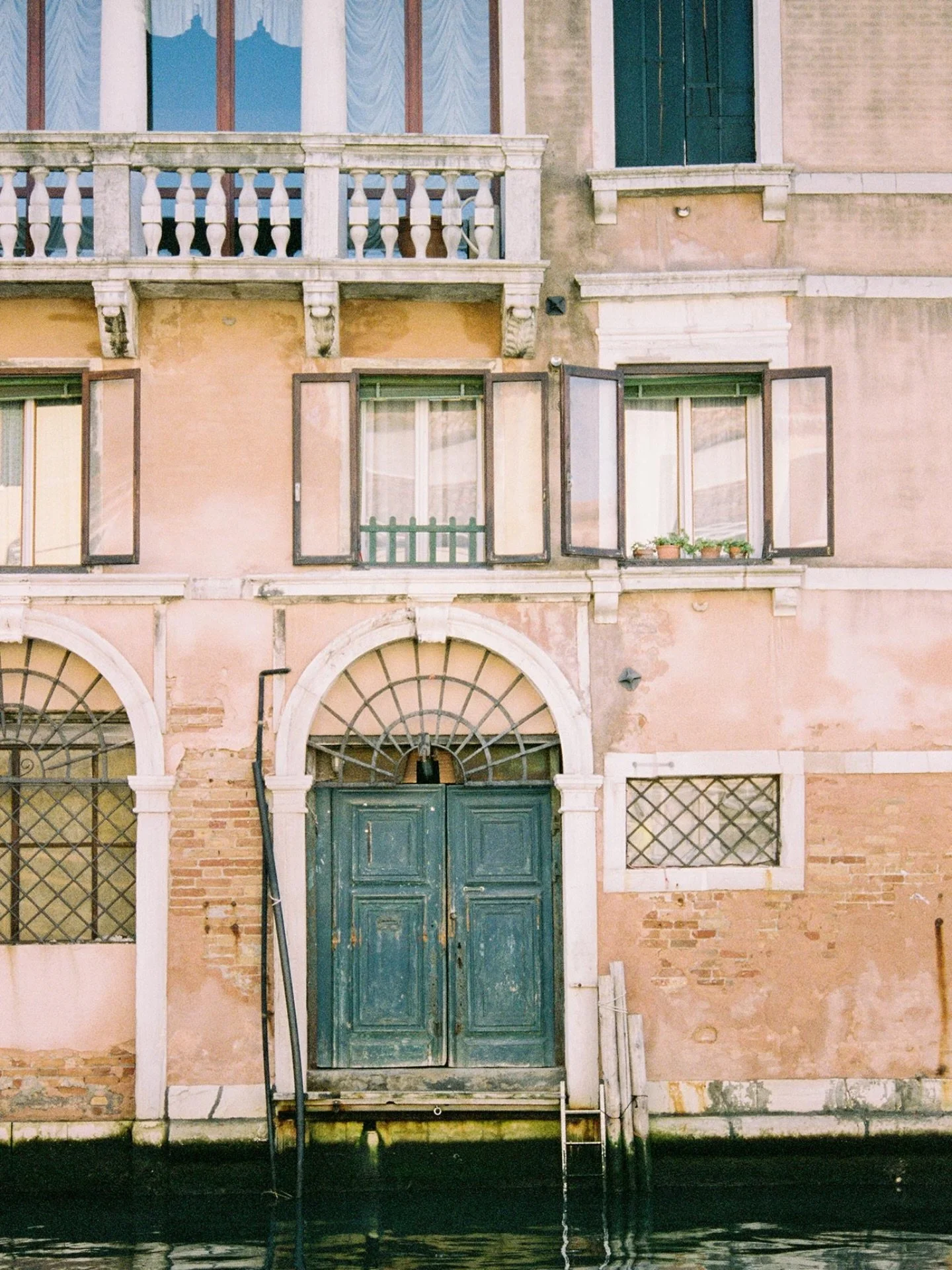 So excited to take my girls to this magical city next week. Venice is probably my favorite city to photograph, and I can&rsquo;t wait to watch my kids experience it for the first time. 

#travelphotography #venice #veniceitaly #fineartphotography #tr