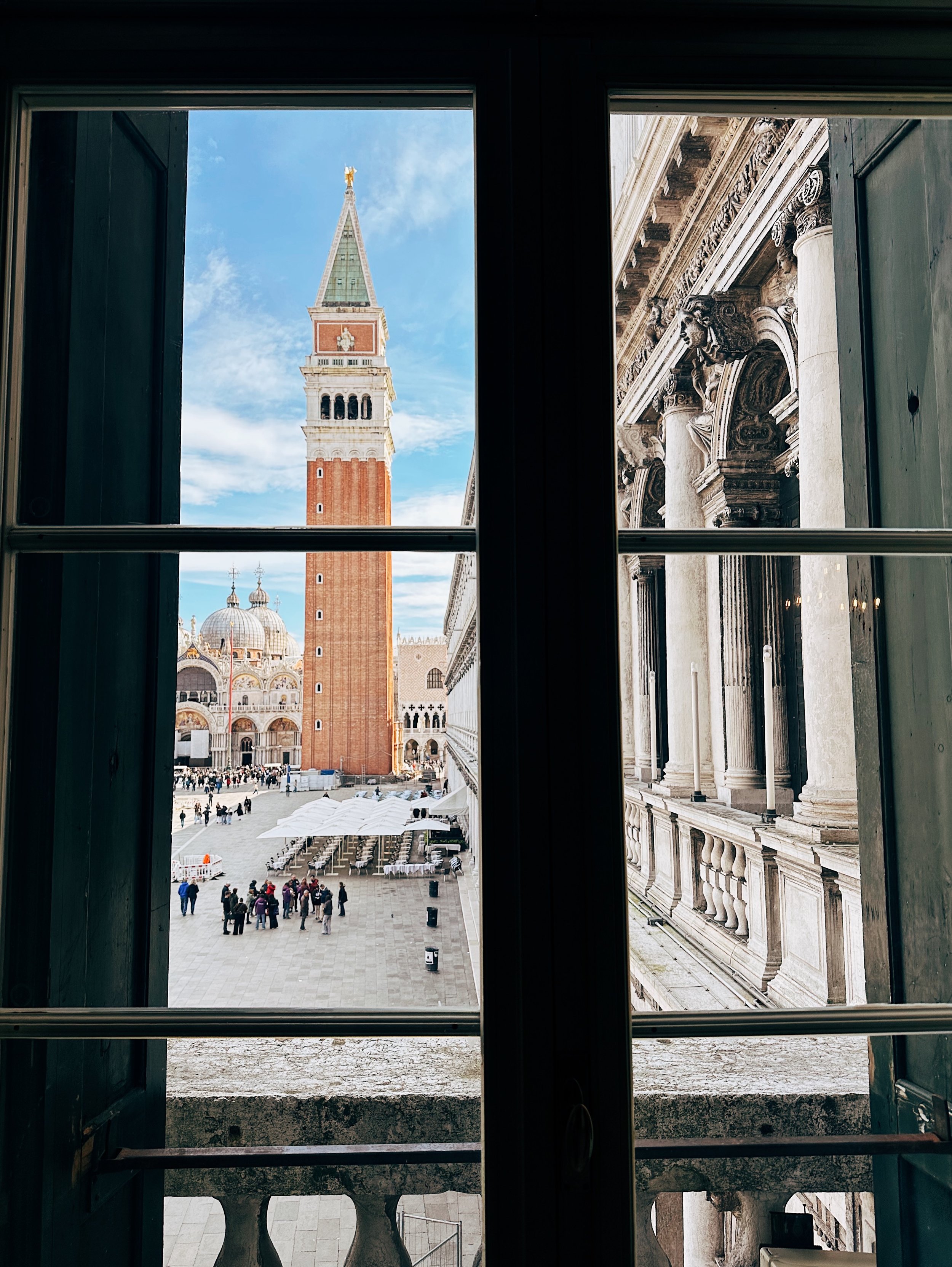 Belated April photo dump. Venice and cherry blossoms.