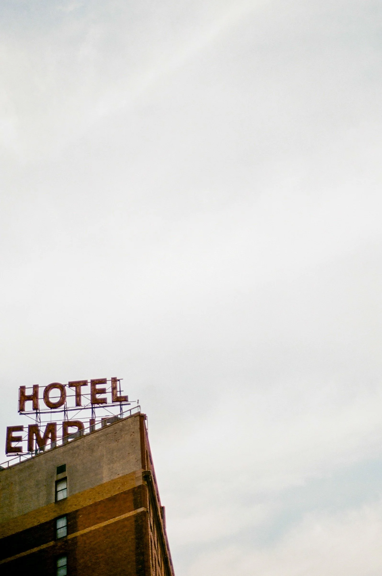 0009-Empire Hotel.JPG