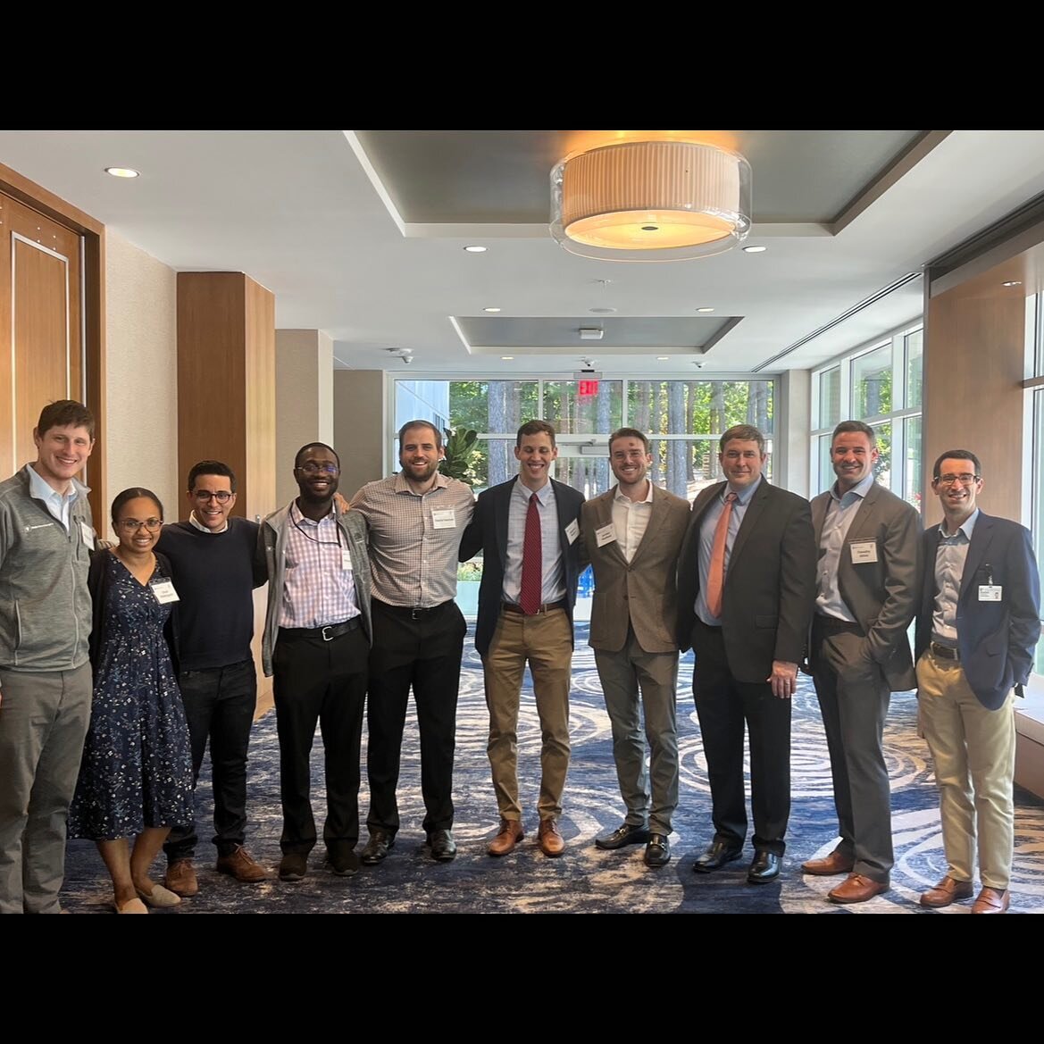 Here is a recent gathering of some of our Neurosurgery Feagin Alumni. 🤩 They made time for a group pic at a recent Departmental Conference. We are very grateful to have such a broad presence across so many medical specialties, and even more so to be