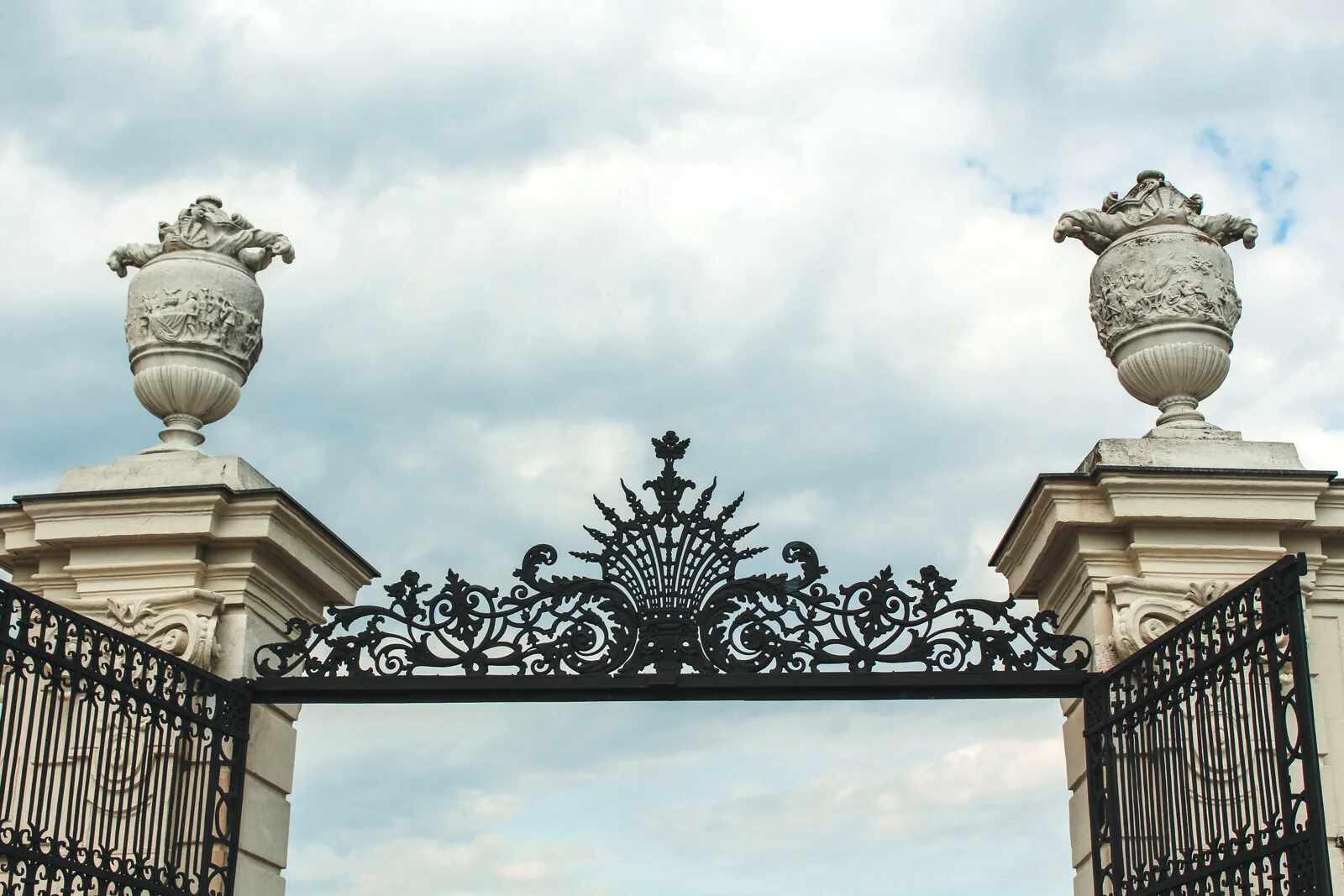 Die Gartenanlage des Belvedere — postcards from linda