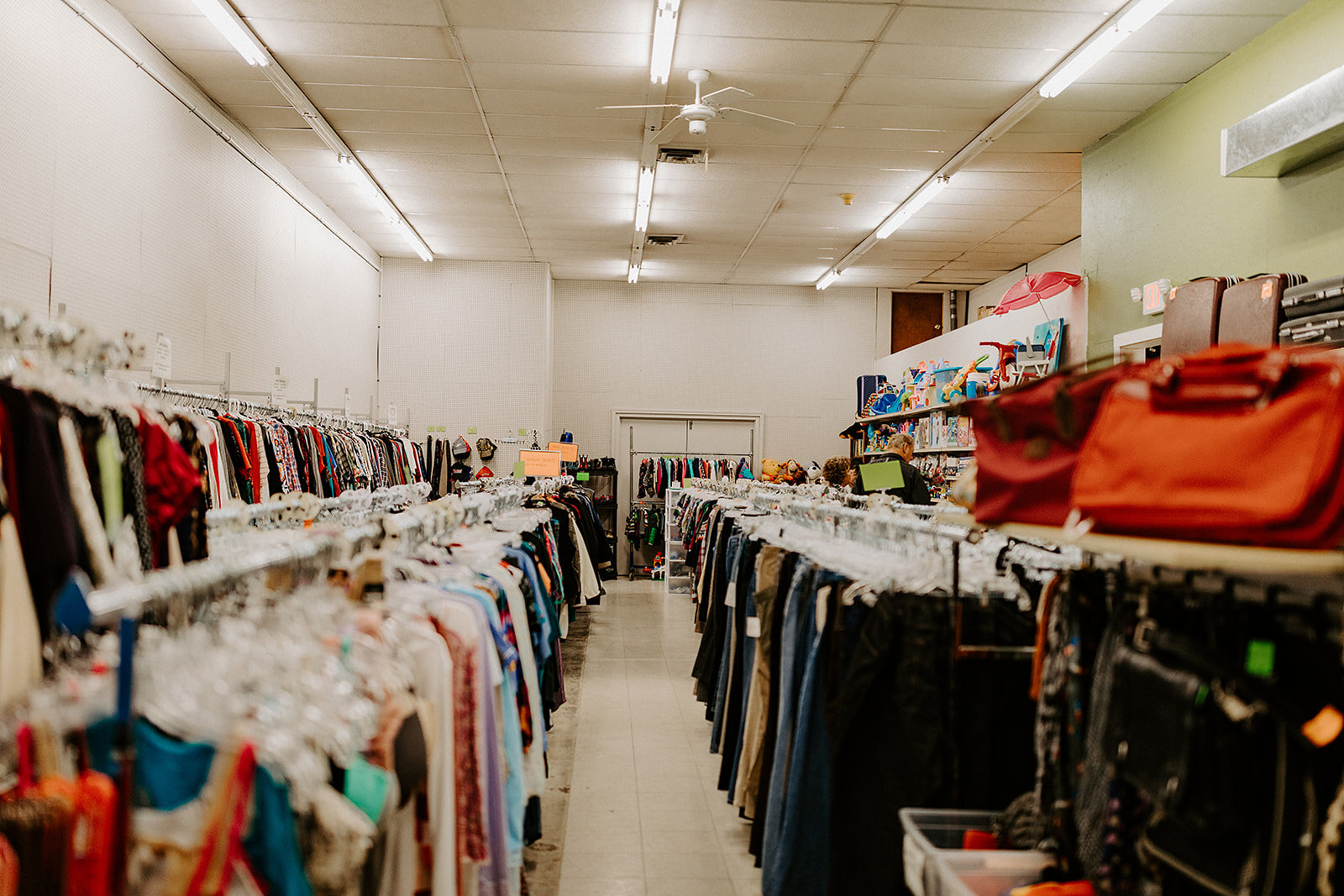 Local_small_business_thrift_shop_in_erie_pa_greene_scene_thrift_in_downtown70_.jpg