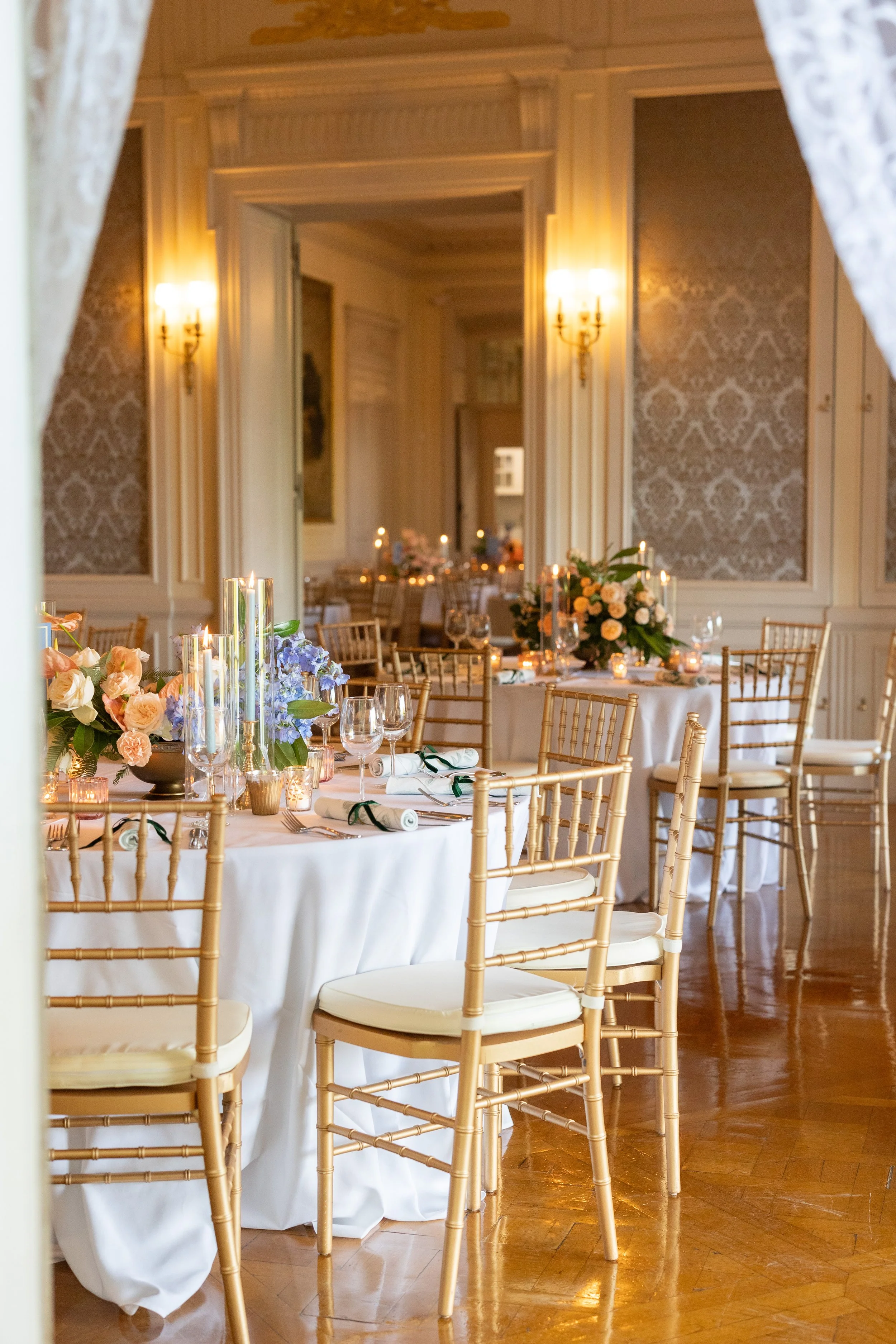 Daniya & Alex 8.jpeg