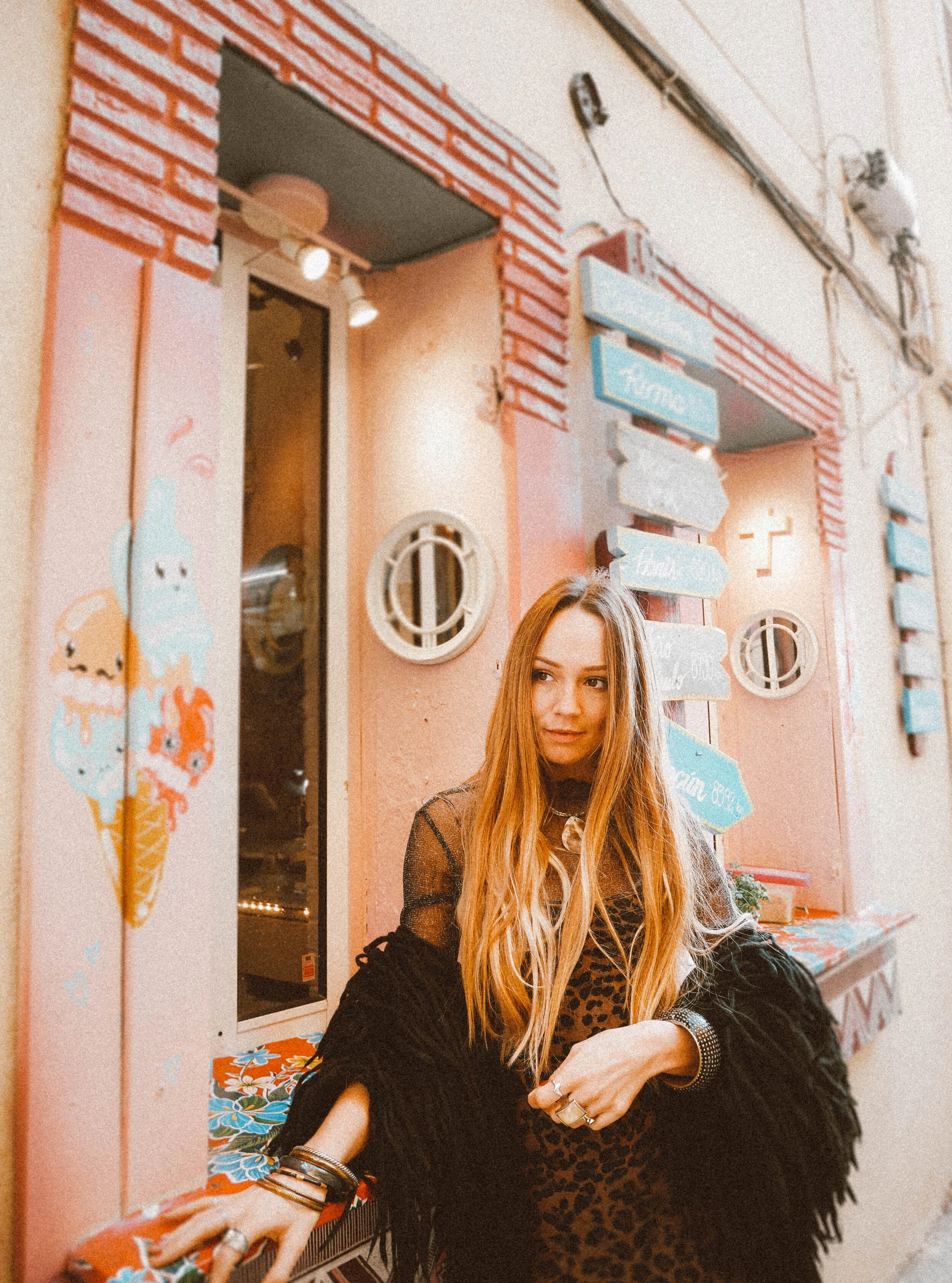 
VEGAN MEXICAN BURRITO IN BARCELONA!  