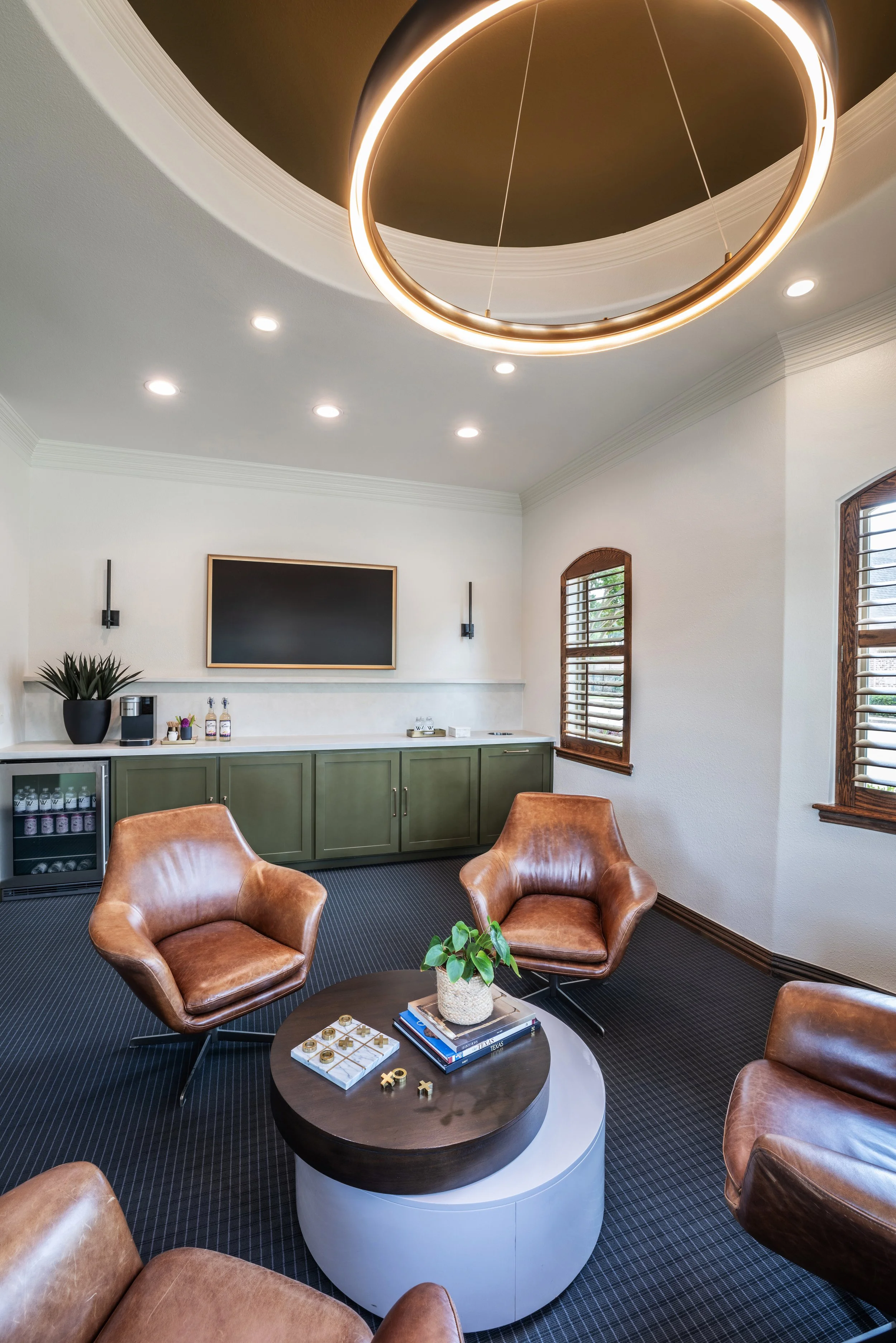 Fort Worth Interior Designer, Interior Design, Fort Worth dental office interior design,
DFW designer, commercial interior designer, fort worth commercial project, commercial
finish selections, custom millwork, upscale commercial interiors, custom fr