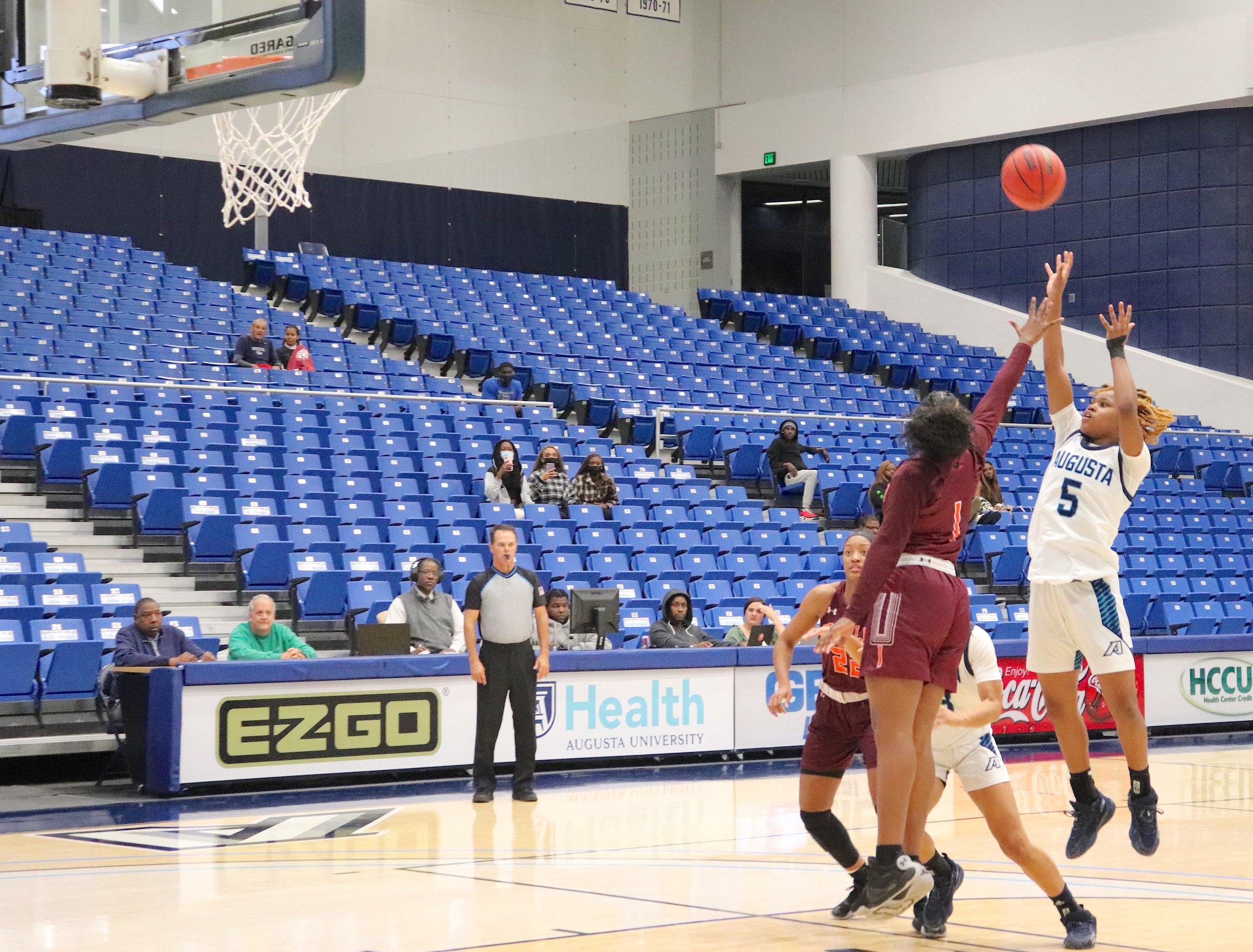 Behind Morton, Augusta women notch 61-39 hoops victory over Claflin