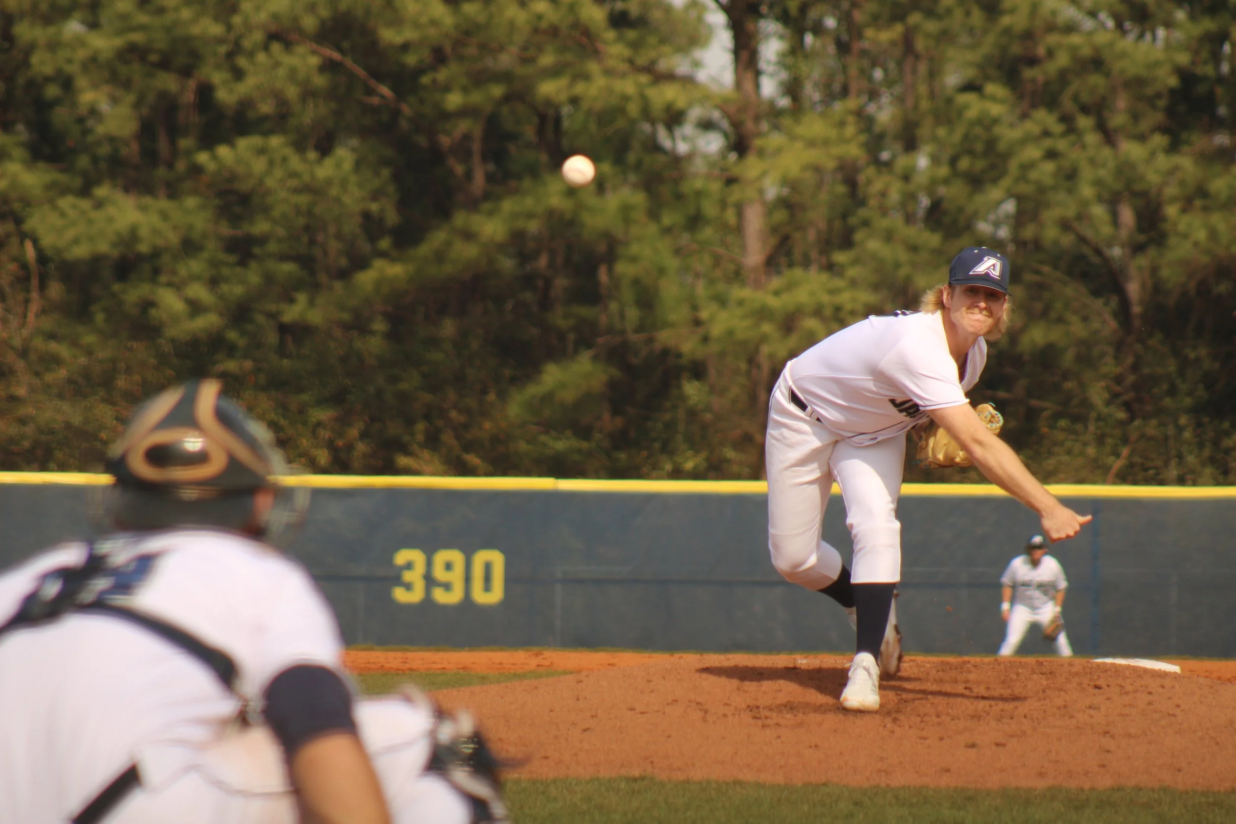 AU baseball team drops three-game road series at Mars Hill