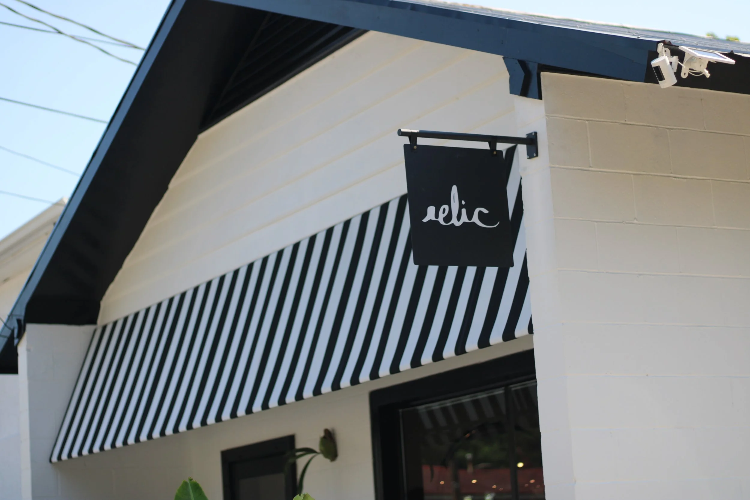 New coffee shop opens in Summerville