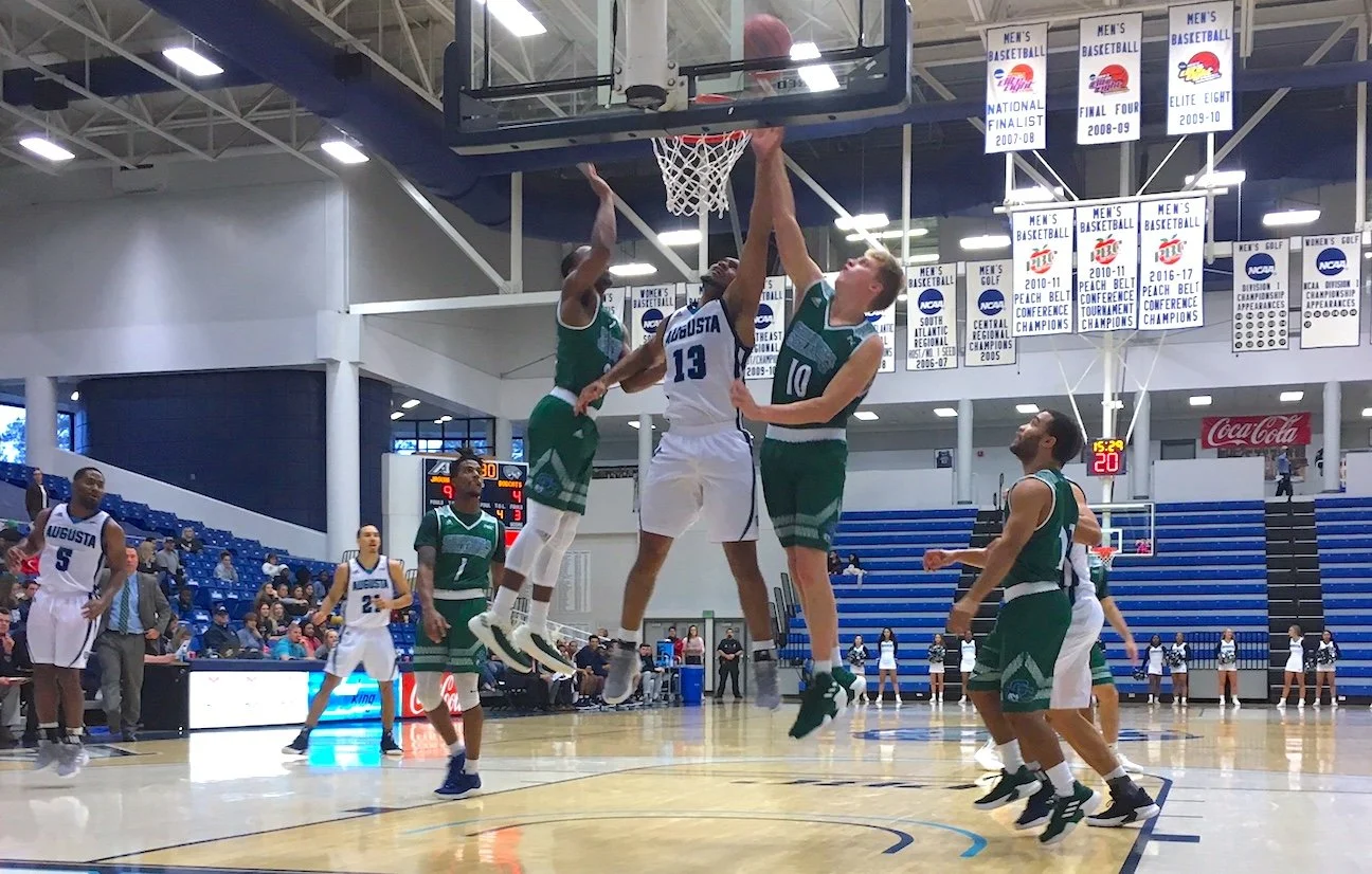 Former Jaguar guard Monroe dies in Washington, D.C.