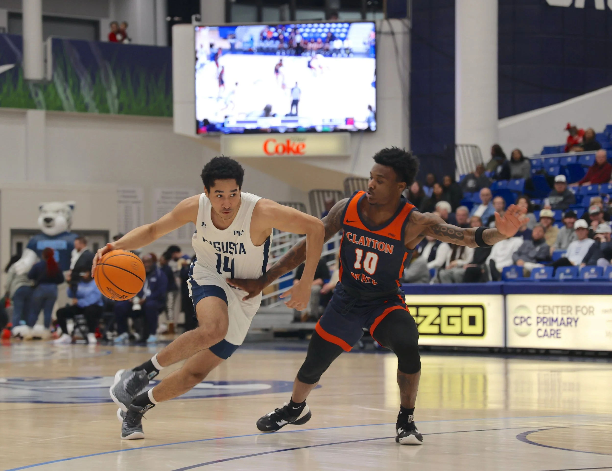 AU men get first PBC win of season; Jag women win again, remain tied for first