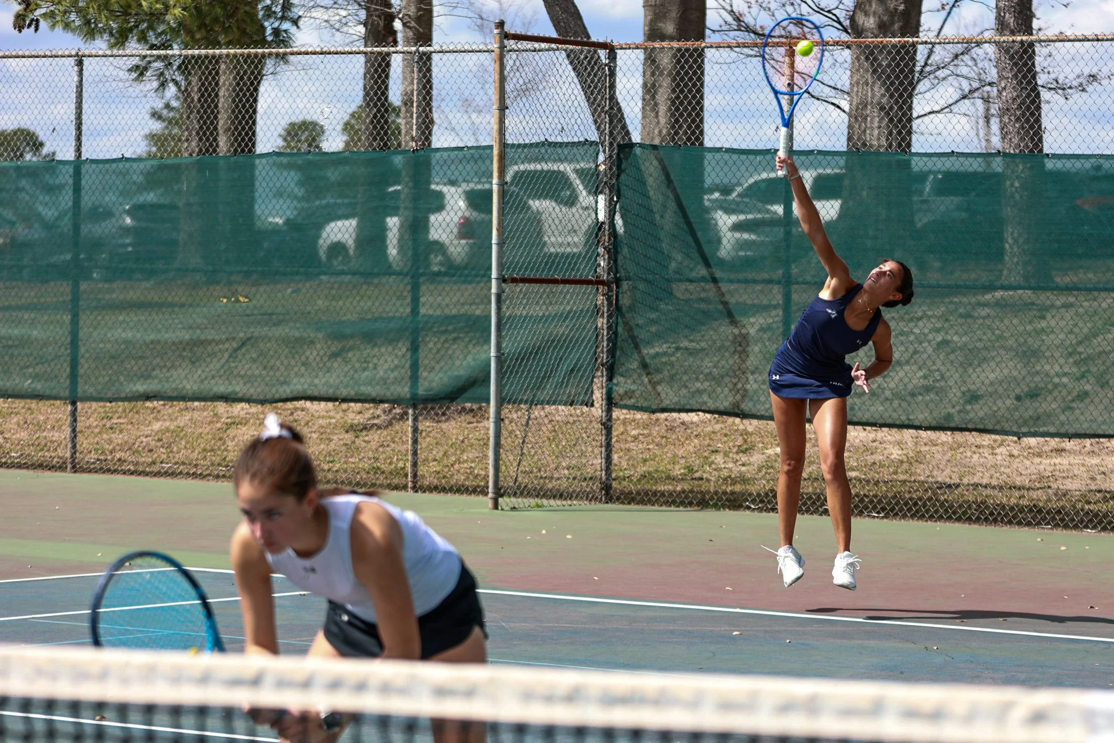 Jaguars sweep Benedict as men’s and women’s tennis each win 7-0
