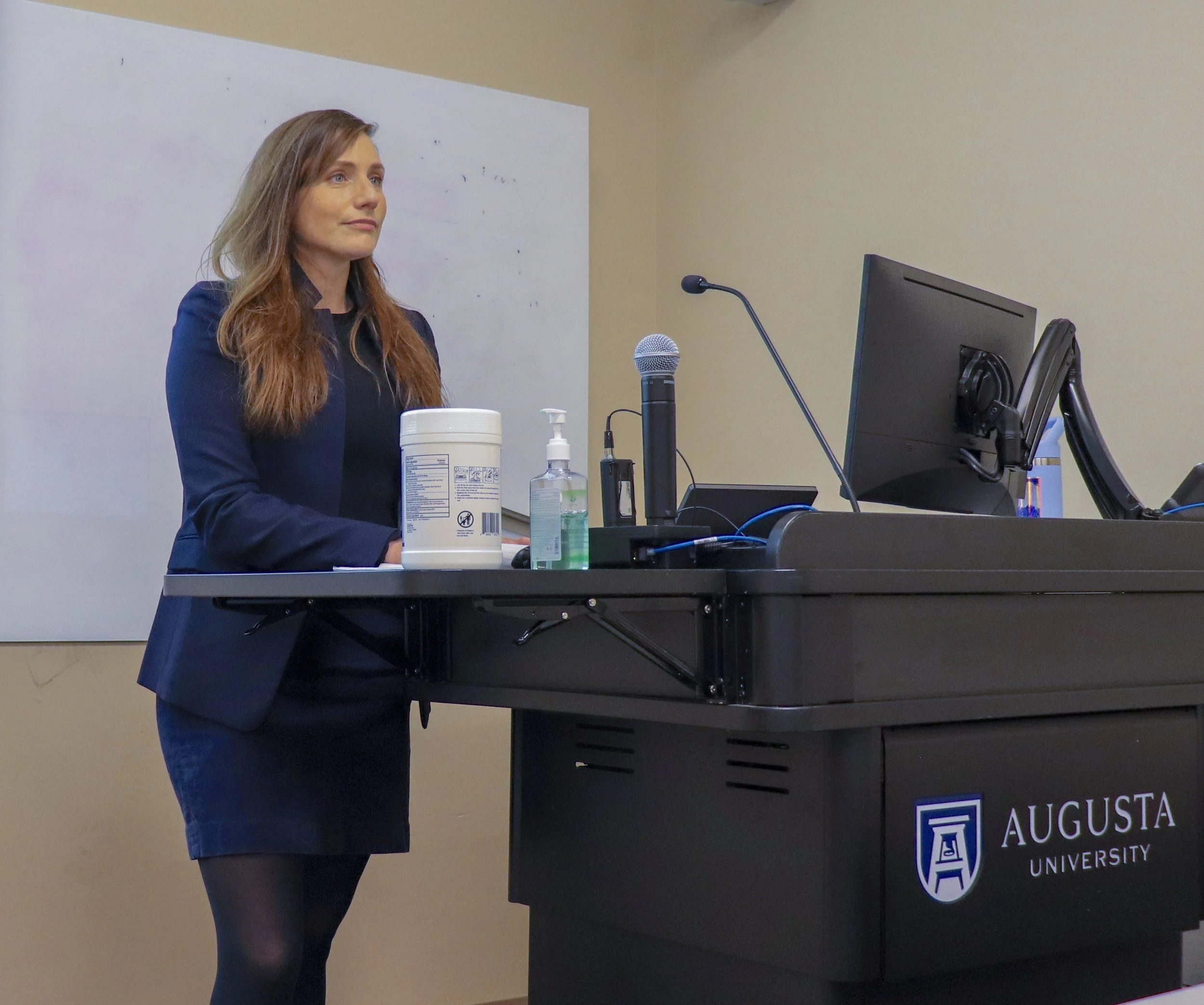 News roundup: Richardson receives USG teaching award