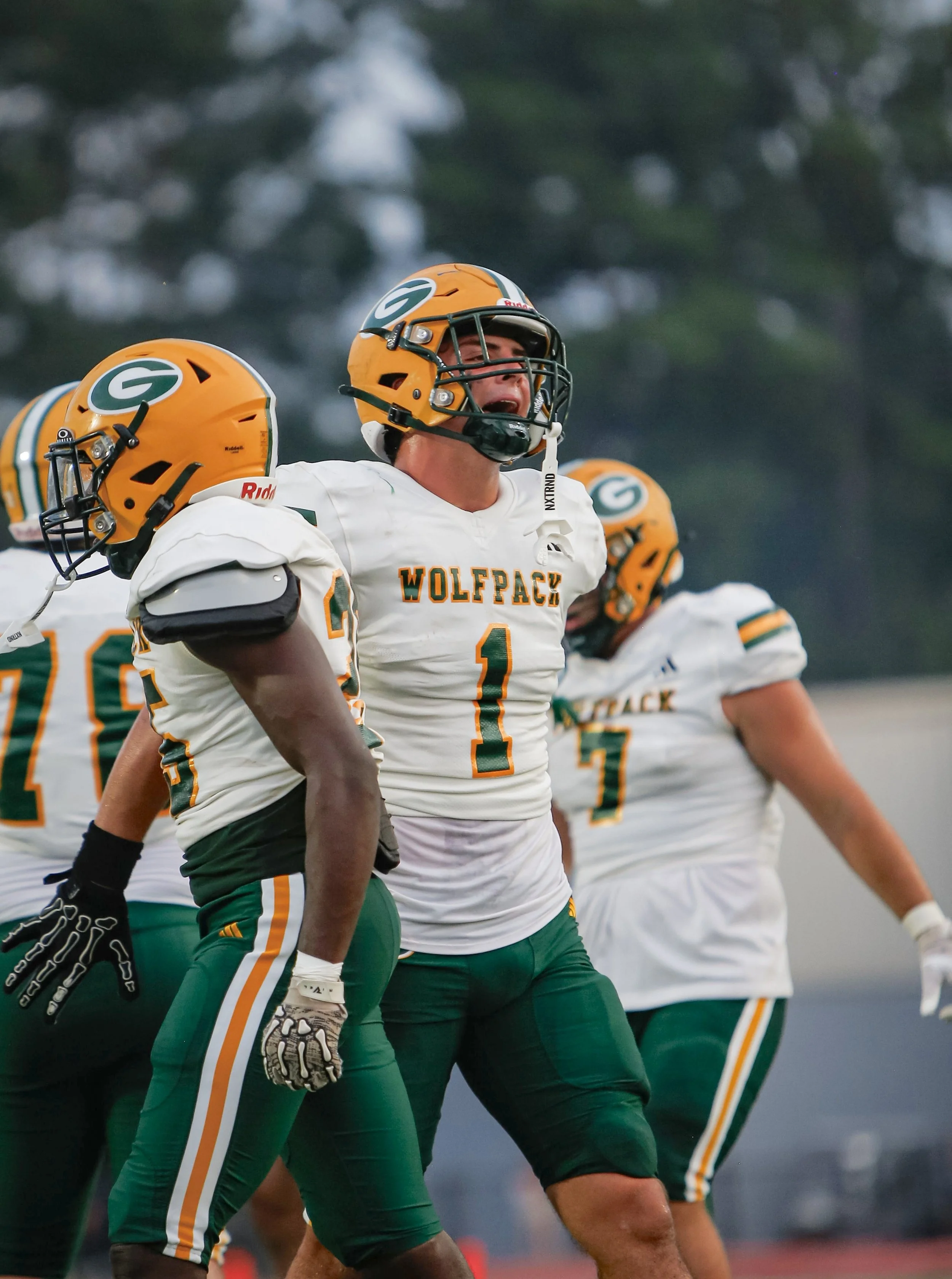 Greenbrier gets big nights from Bjorkman, Jefferson to top Evans 42-35