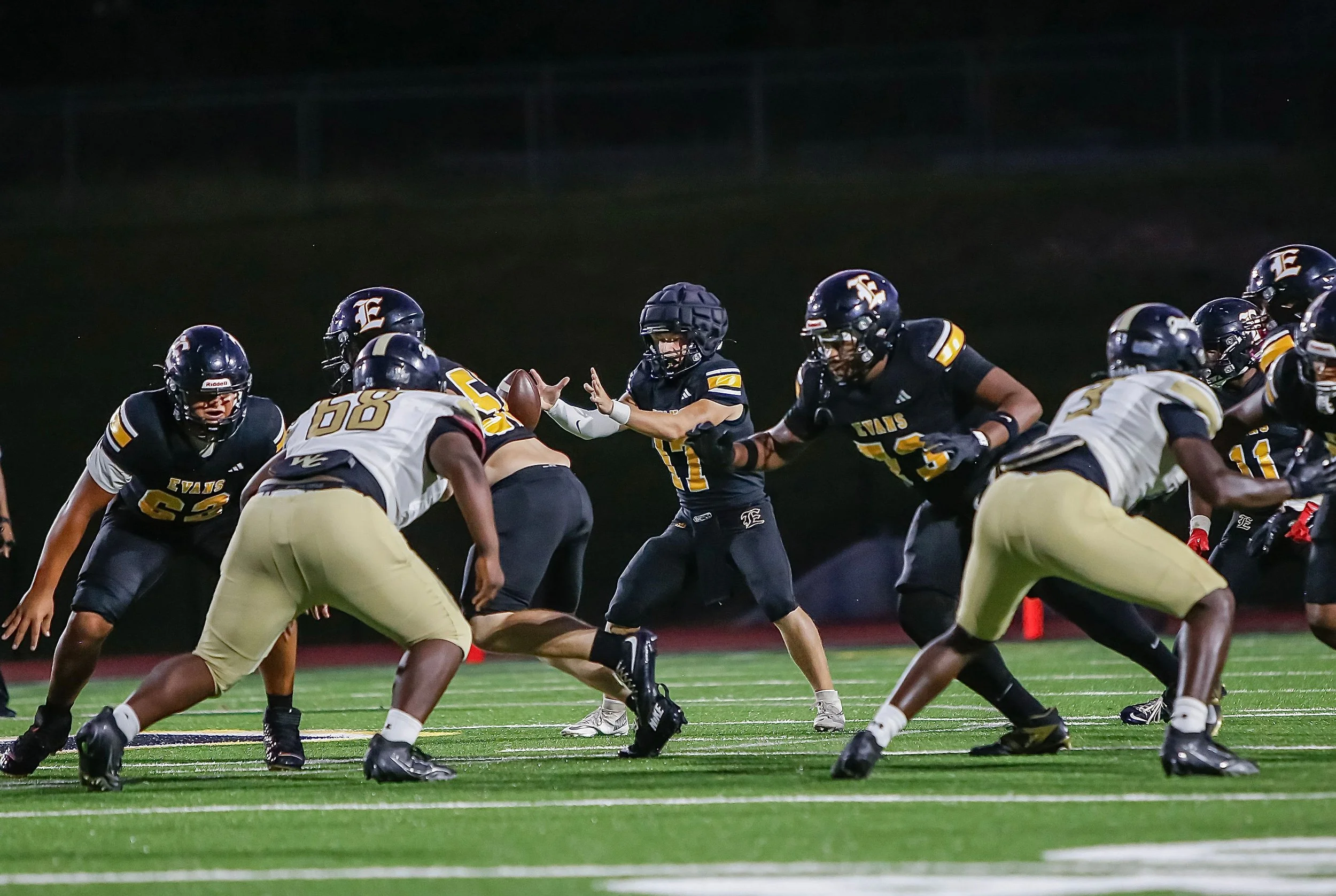 Deal, Gault, Maldonado lead Evans' rout of Wayne County, 42-6