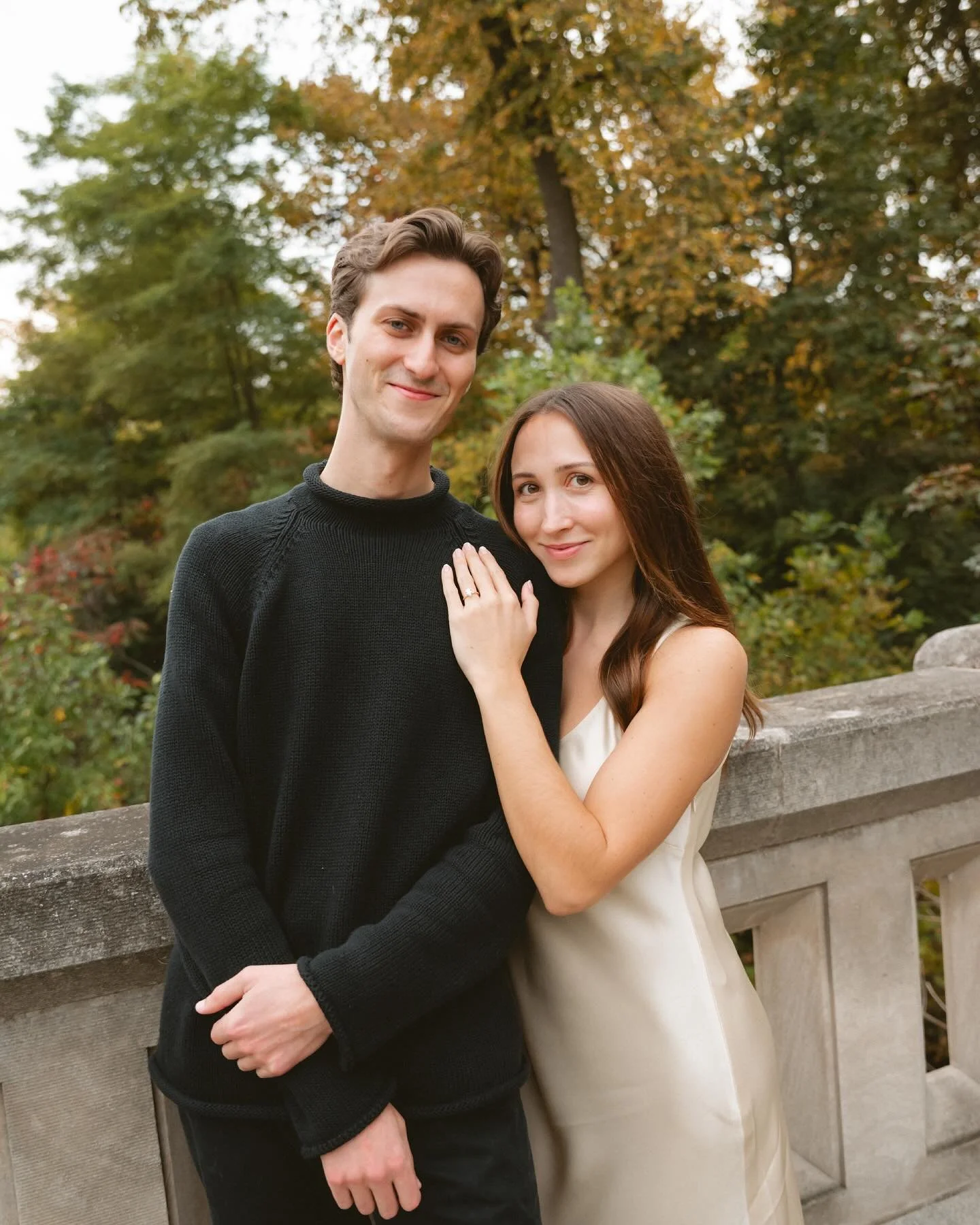 Jenny &amp; Dominic 🤎

The perfect fall engagments in the park.