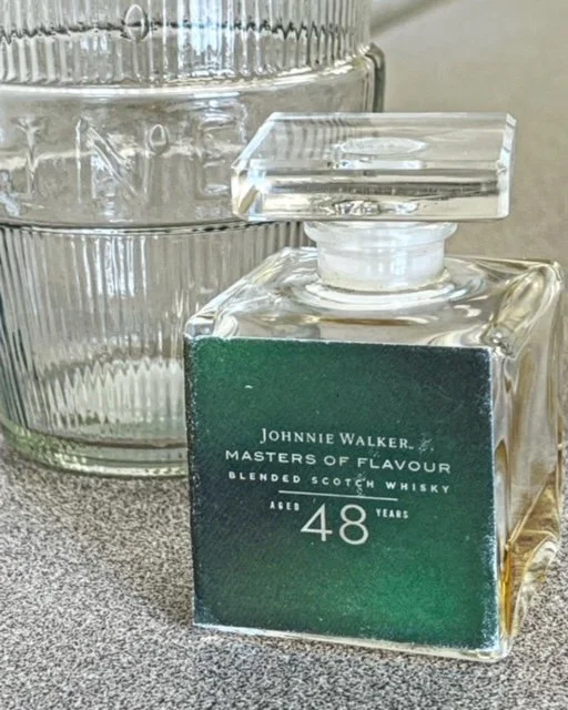 Booze Reviews For Youse To Peruse: Johnnie Walker's Ultra-Rare "Masters Of Flavour" 