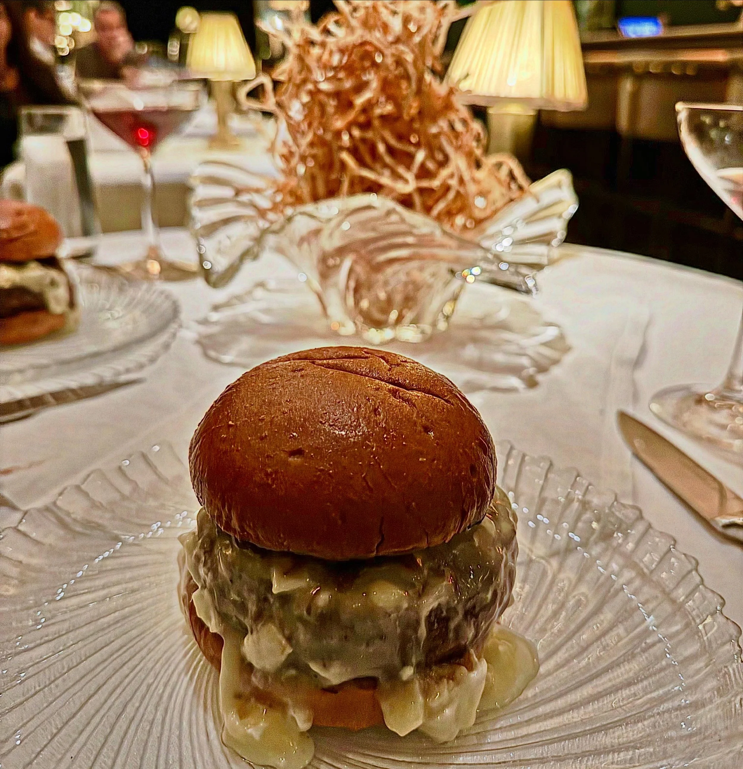 World Gin Week Is Coming! The Best Burger Of The 2010s Is Back! And Much More!
