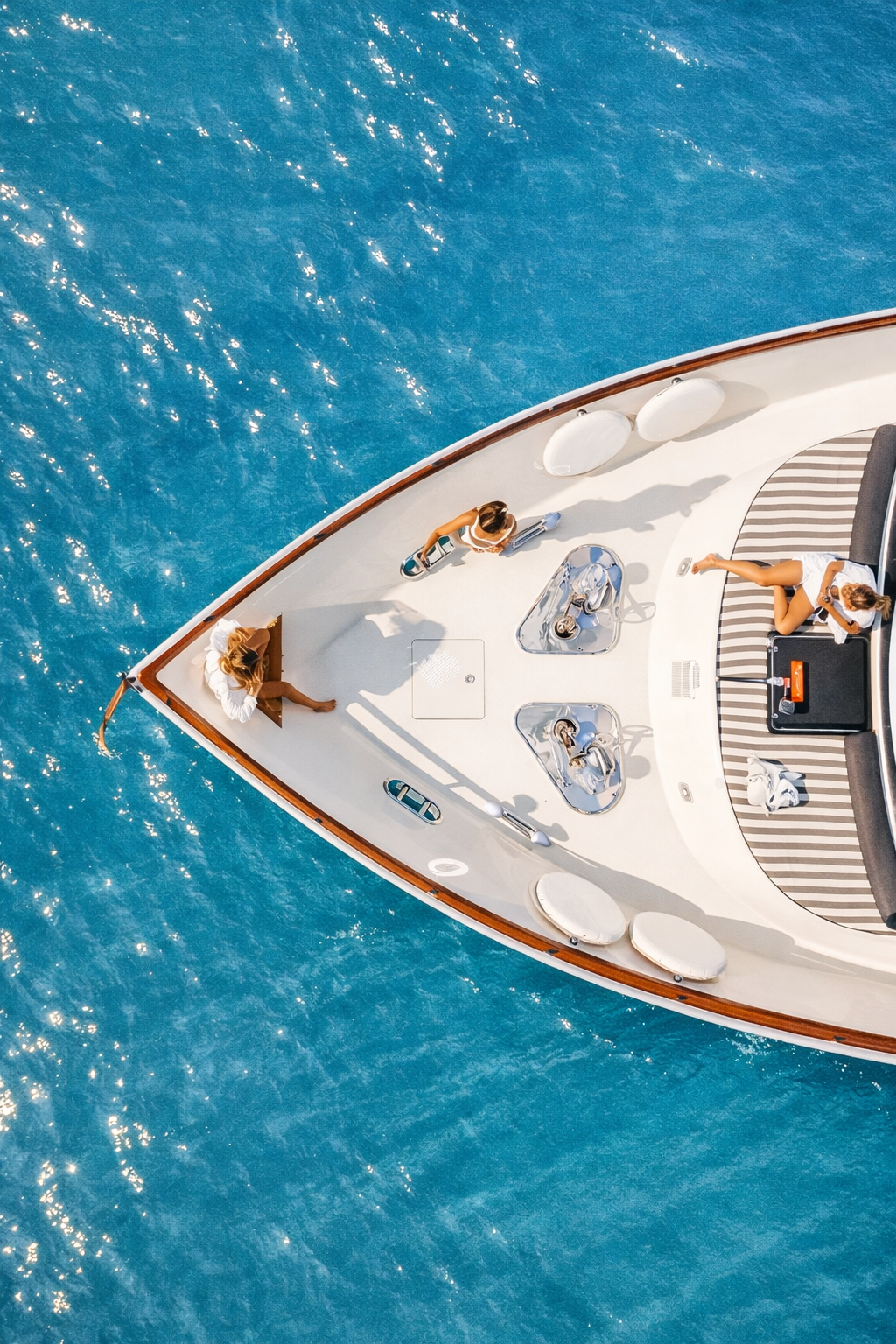 Luxury Yacht Retreat