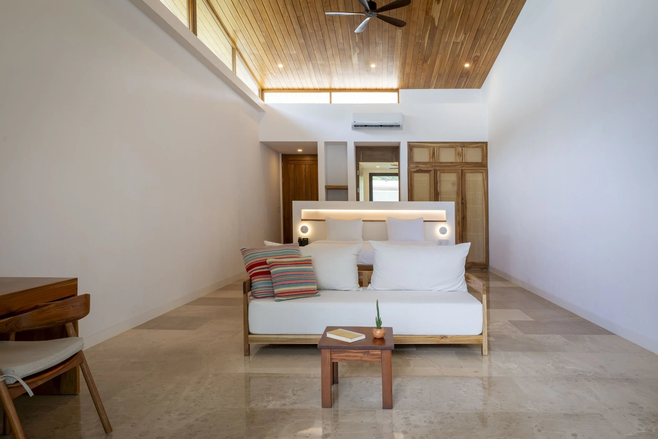 Beachfront Suite Balcony_3.jpg