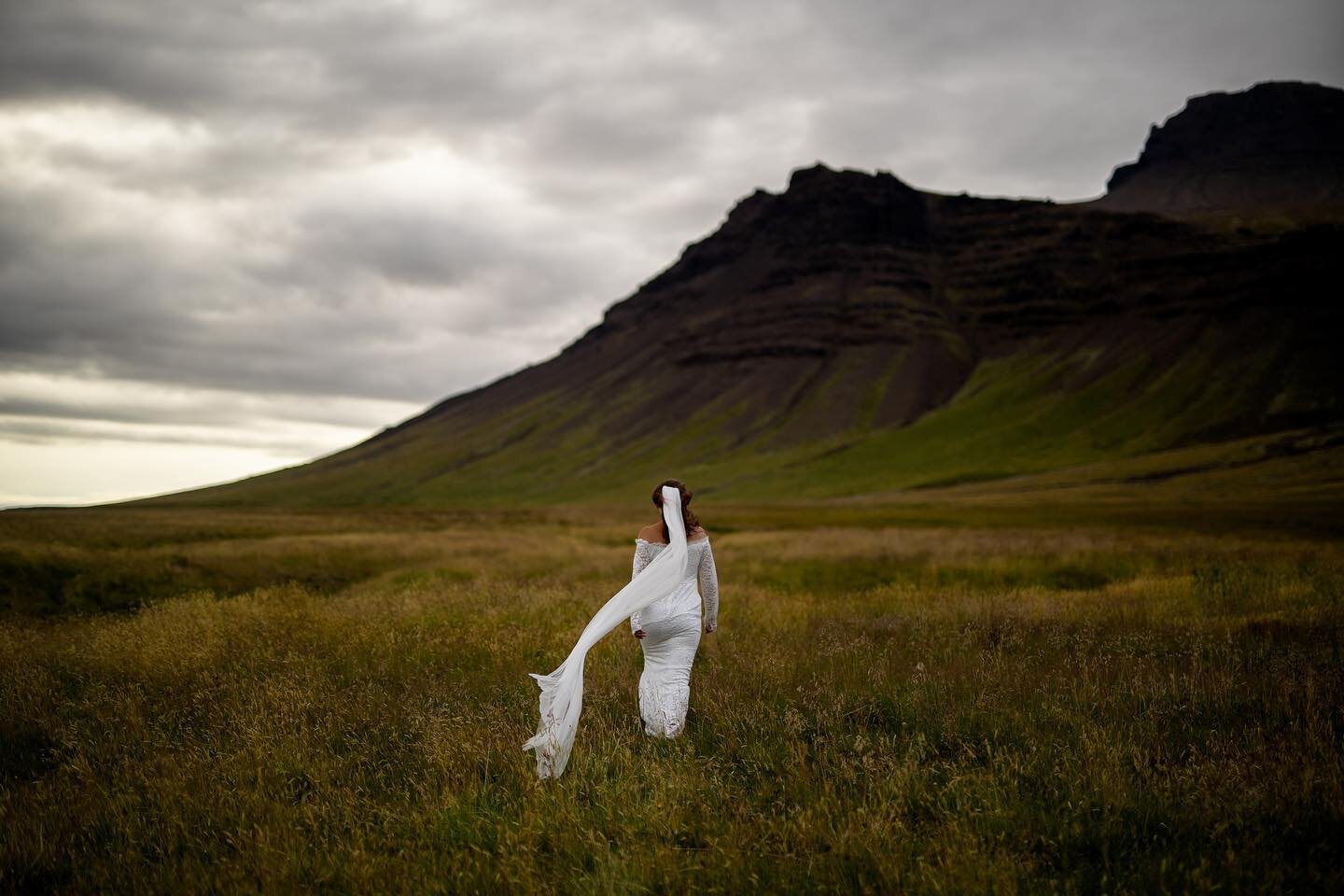Anyone else wanna elope in Iceland?? Please take us back! 🙏
