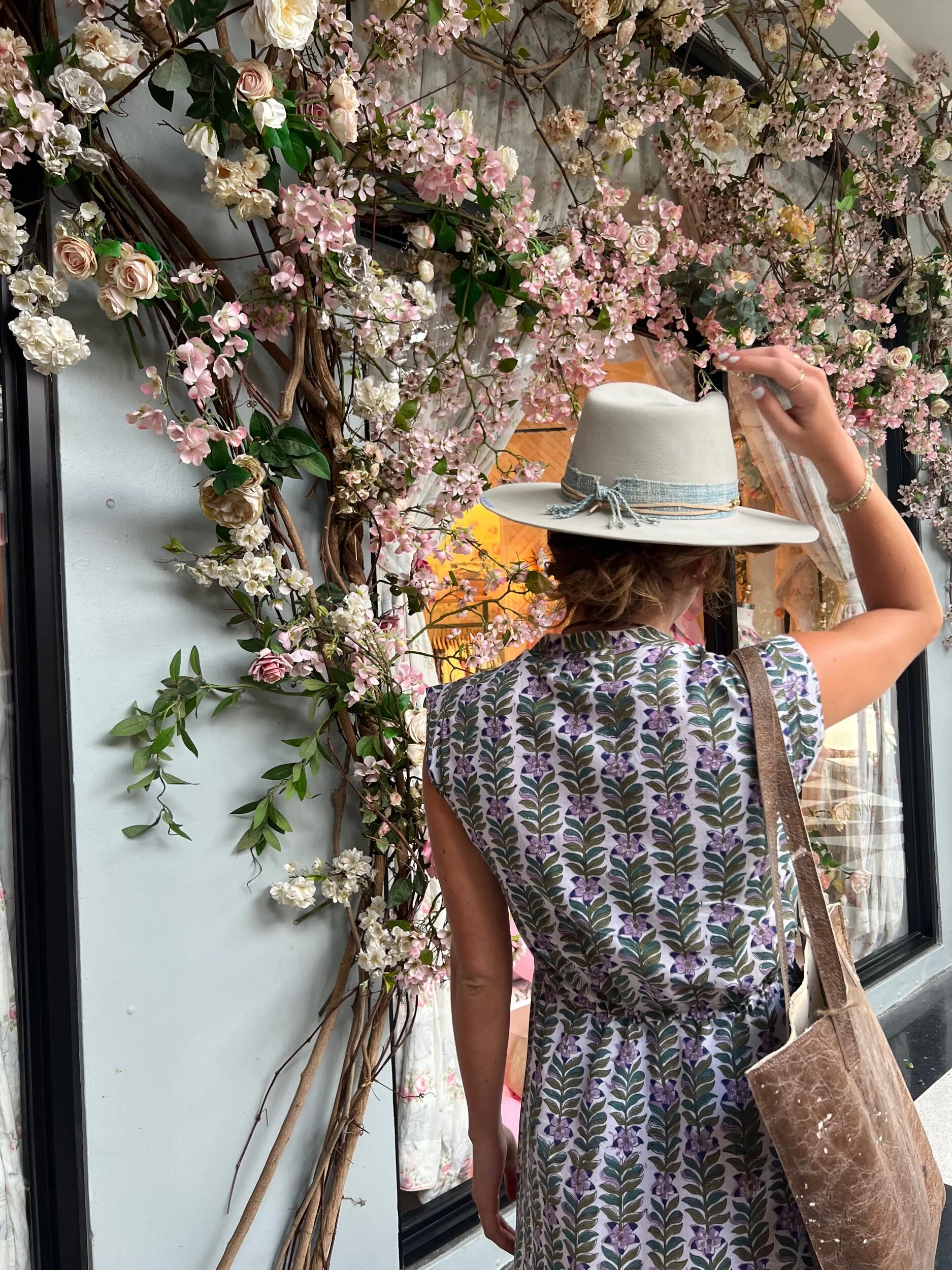 B62CB6A8-BDDE-4C85-870D-FD5883AC4976