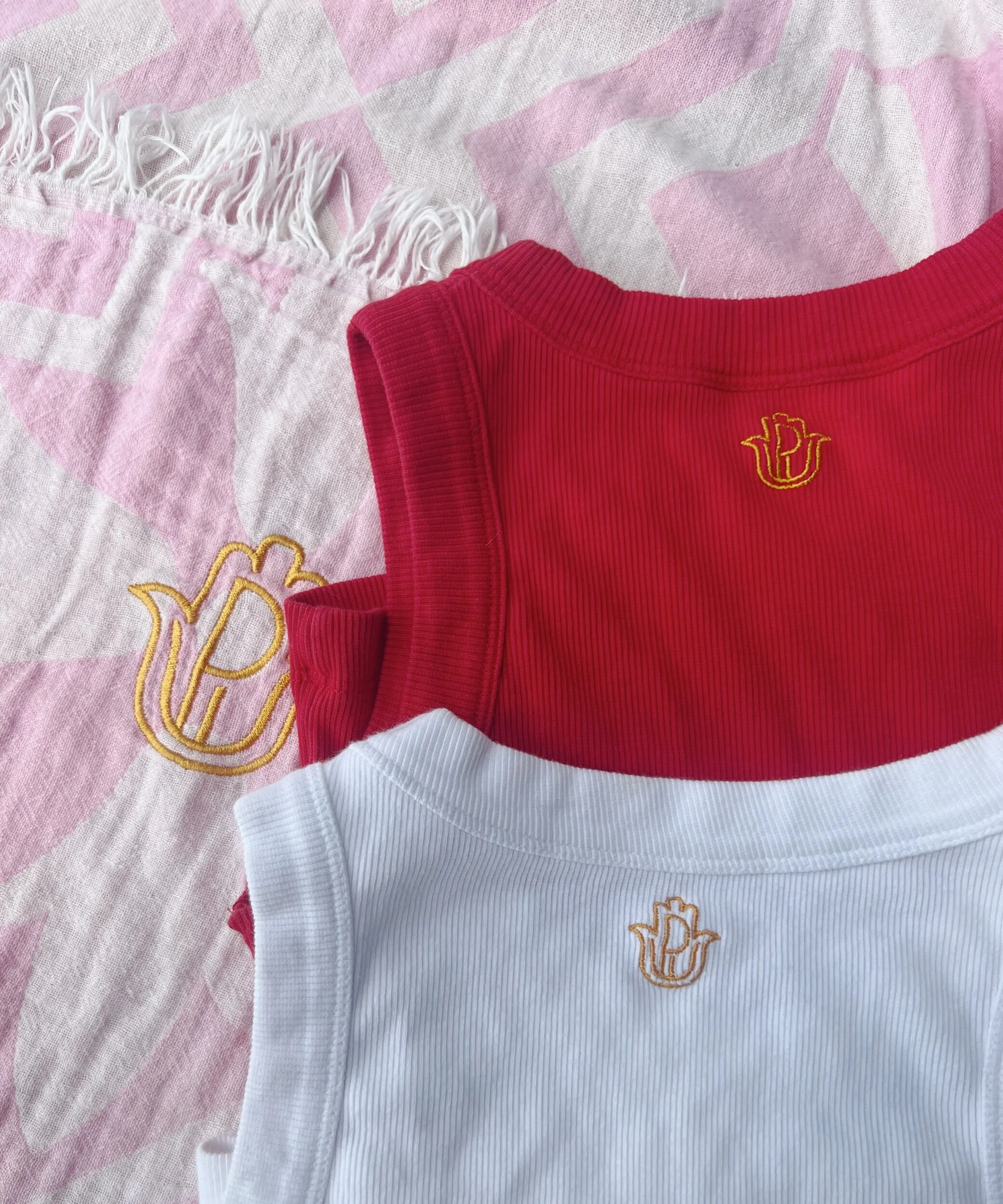 0A683D9F-A8BF-4611-BD25-B06DE5CD9AD1