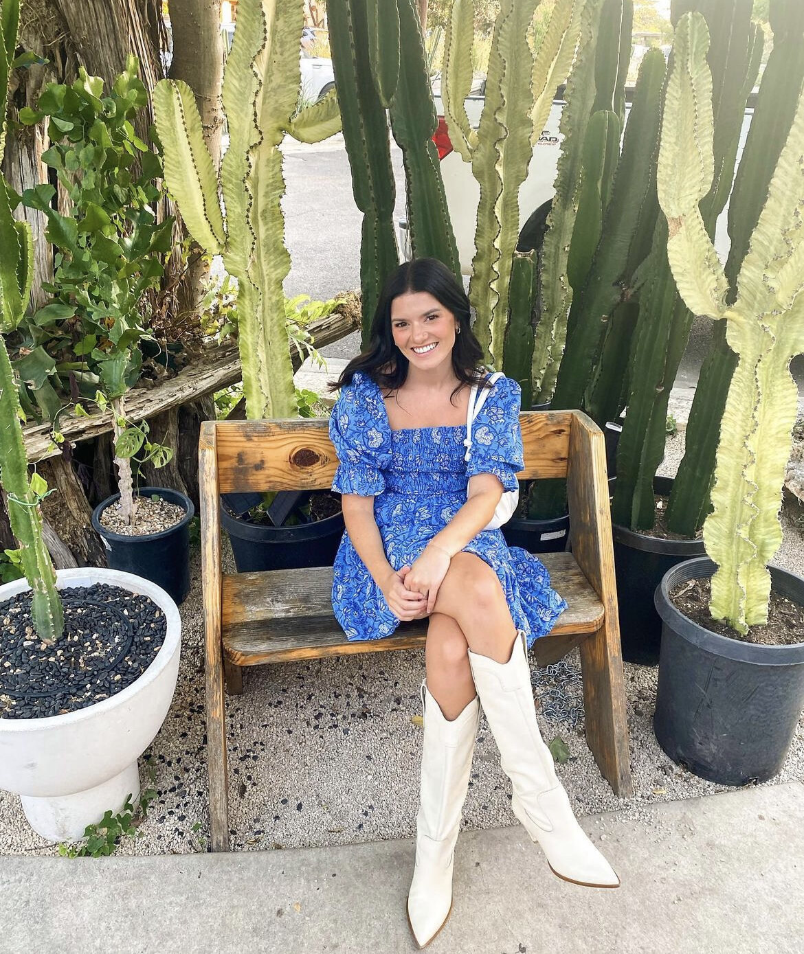 AF53ABEF-90FA-4206-9869-34BF6307B180