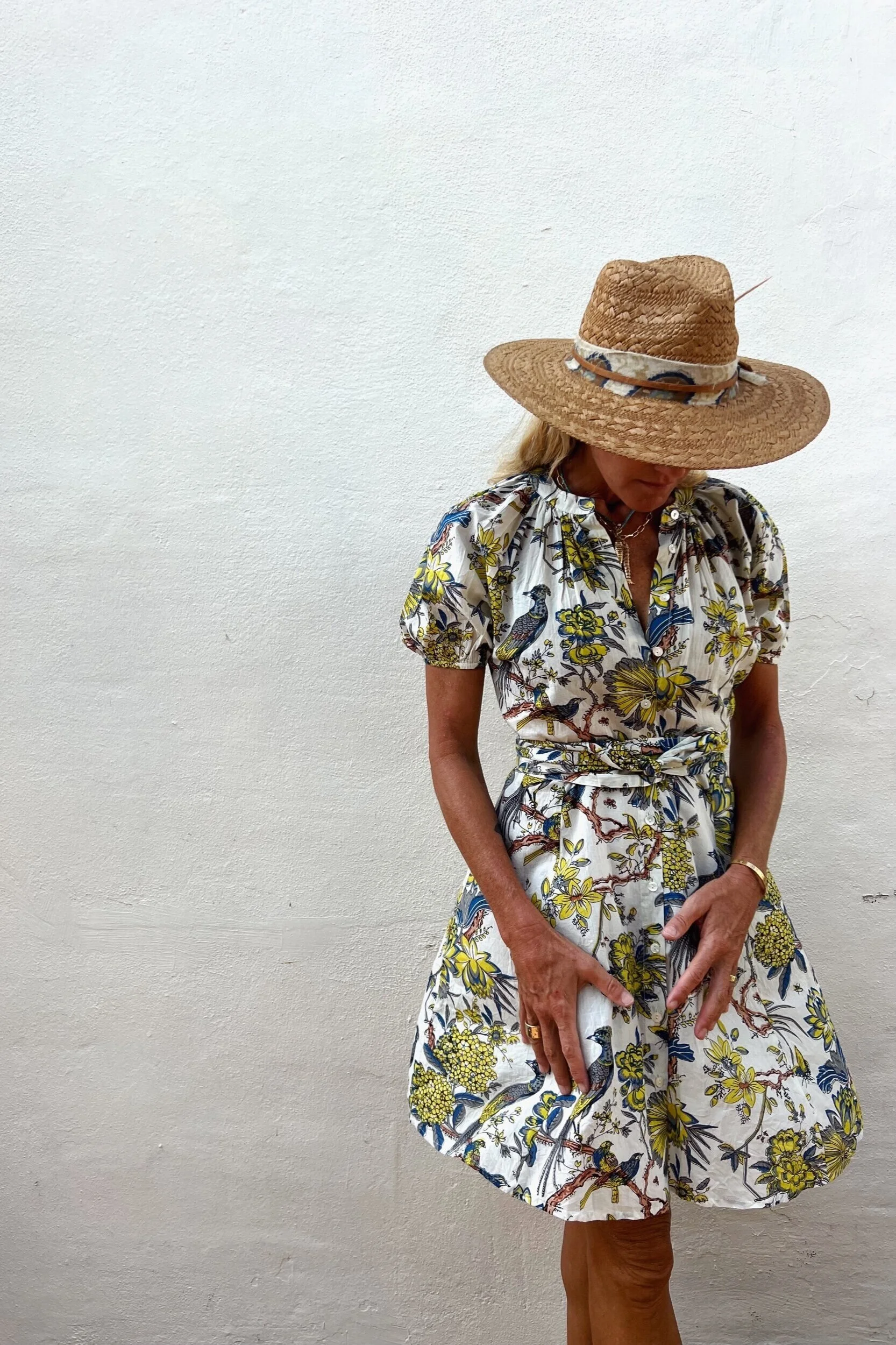 CACA056C-A43B-4861-B009-46E24871A53C