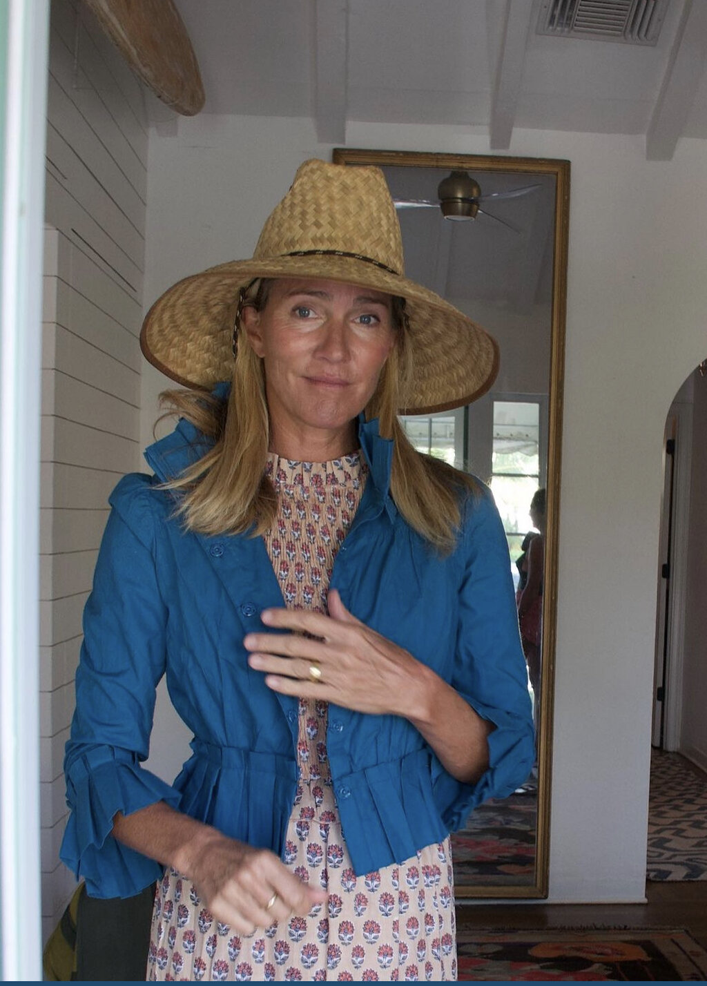 ED68BE3D-CFE2-47A0-961B-A3595C45B52D