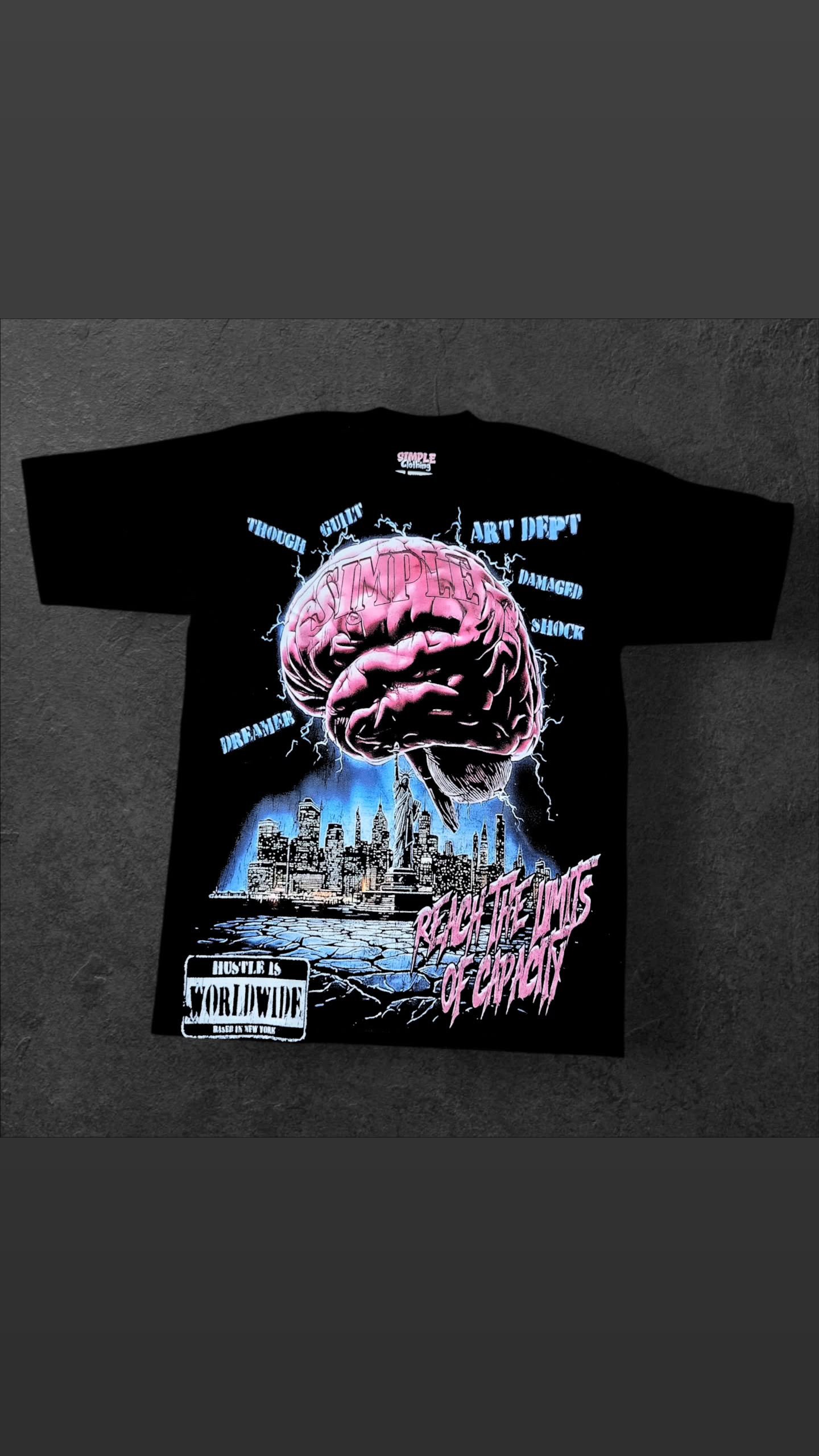 TEE SIMPLE celebro con ciudad