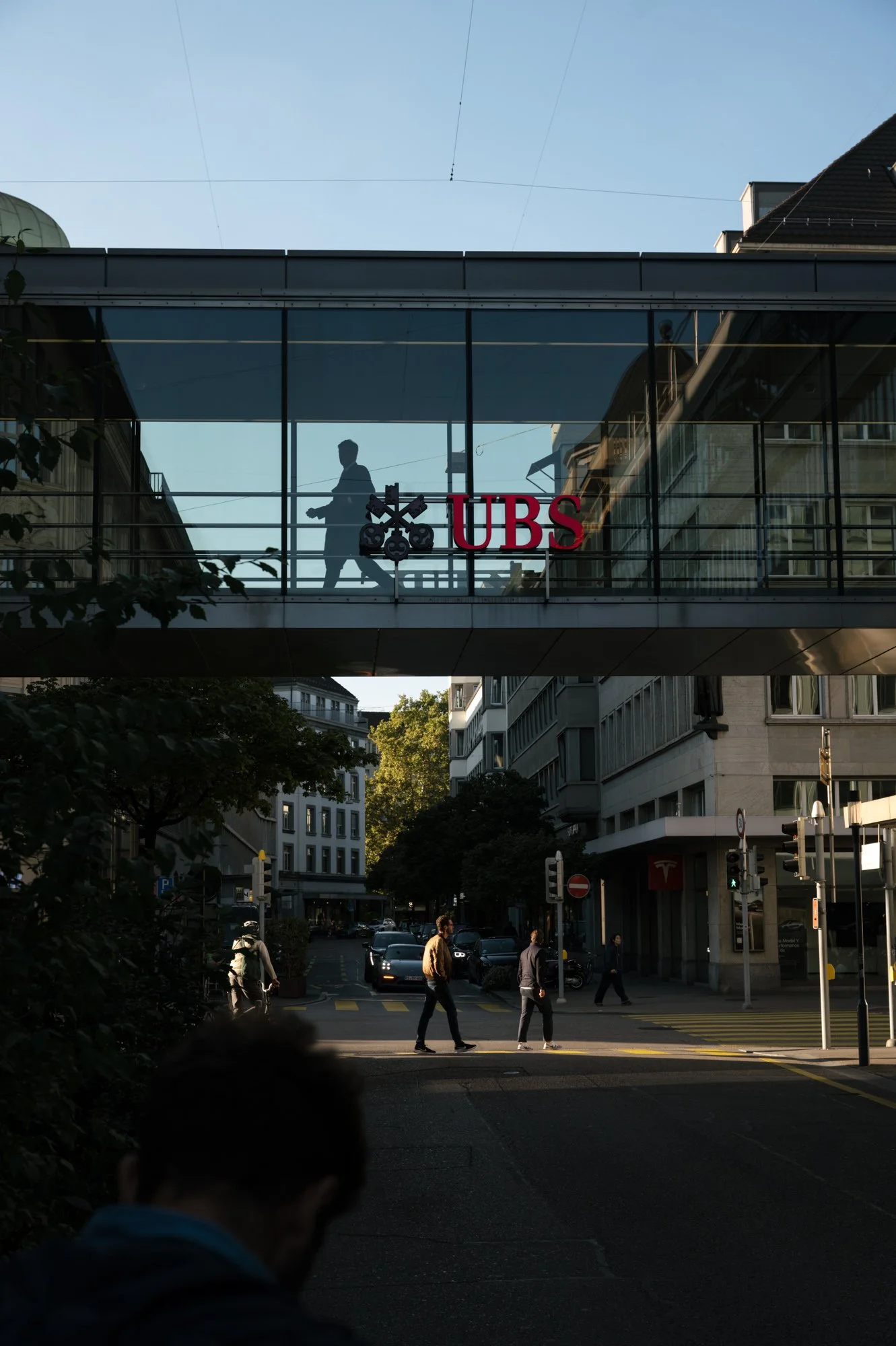 009  UBS Zurich TENT.jpg