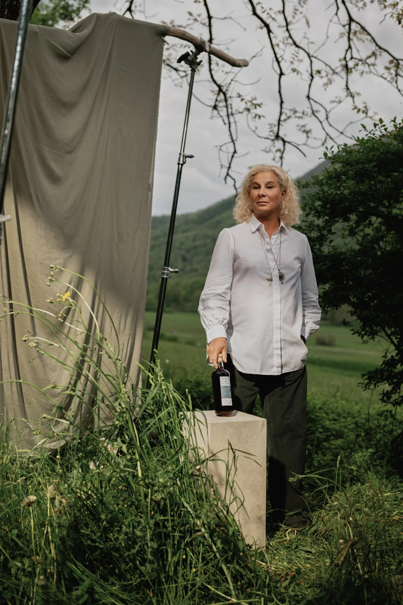 003  ana ros drinks TENT.jpg