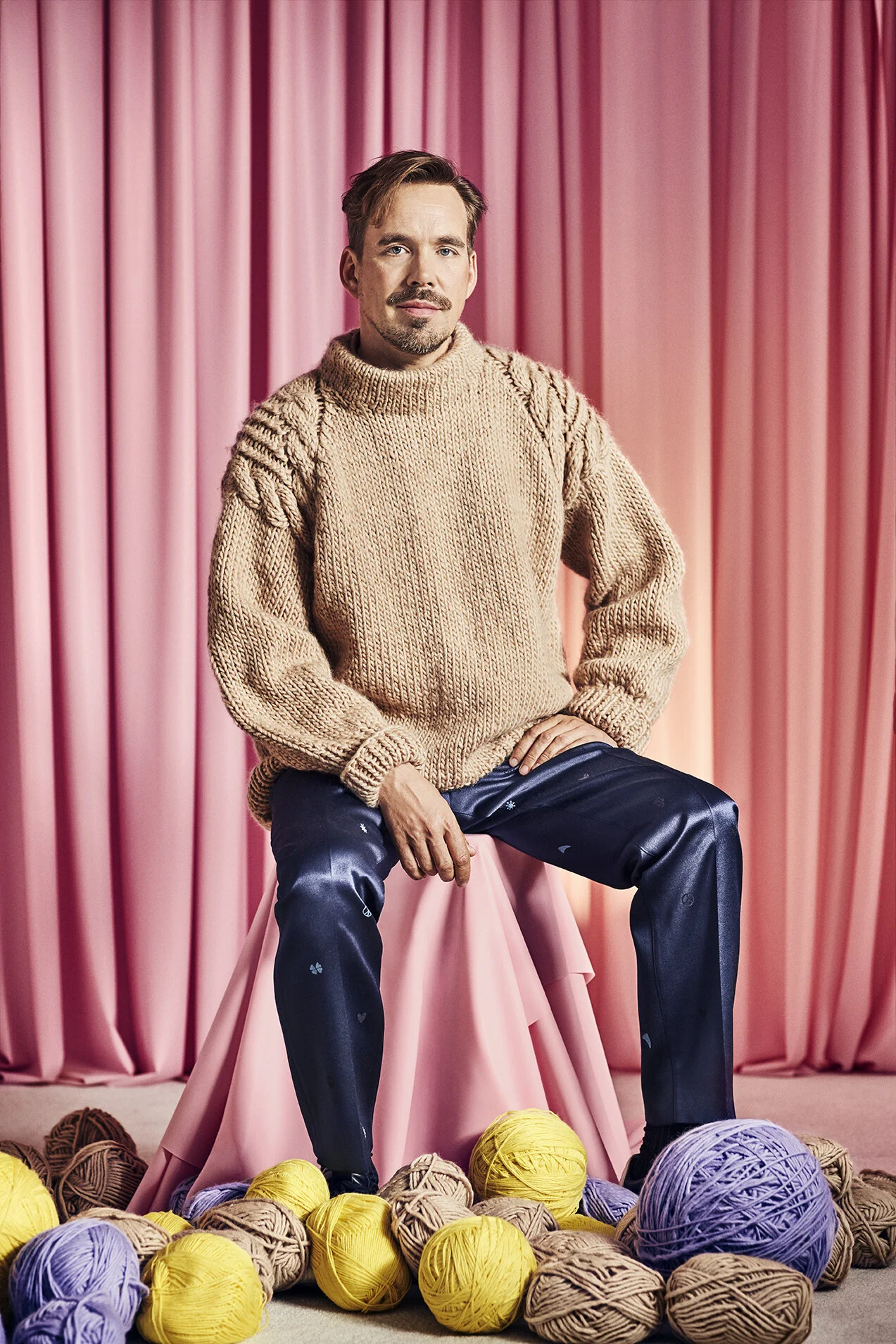 KnittingCampaign_Portrait_001.jpg