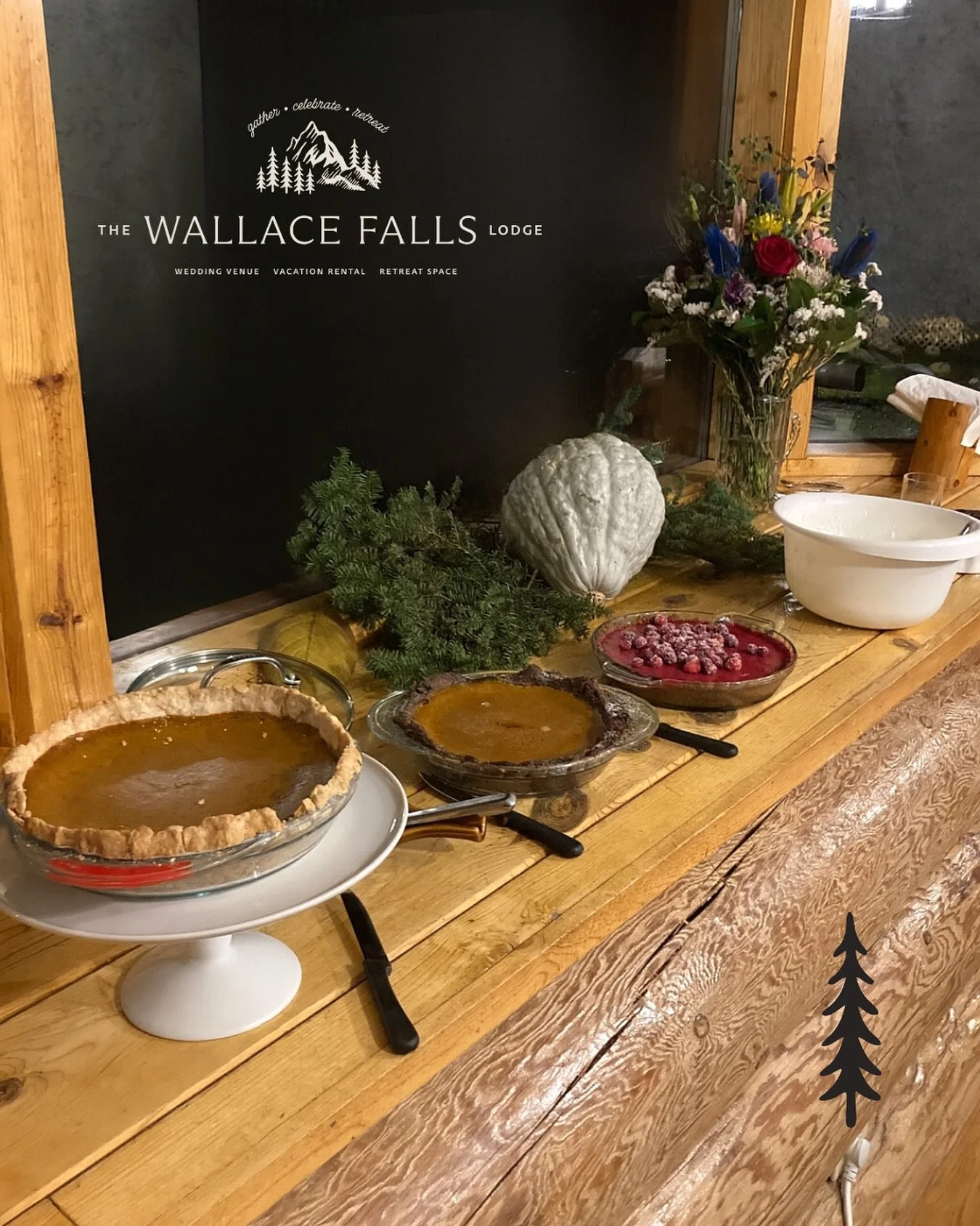 Challenge: make this Holiday Season the best yet!

The Wallace Falls Lodge is the perfect getaway to spend time with family, decompress, and get back to what really matters!

Family reunion, vacation, or just an intimate escape surrounded by your fav