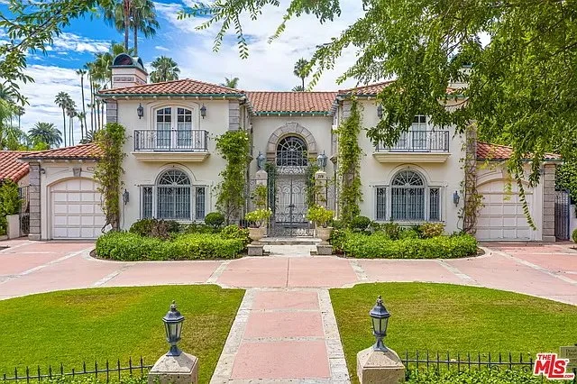 Reimagined Villa in Beverly Hills - Before Transformation