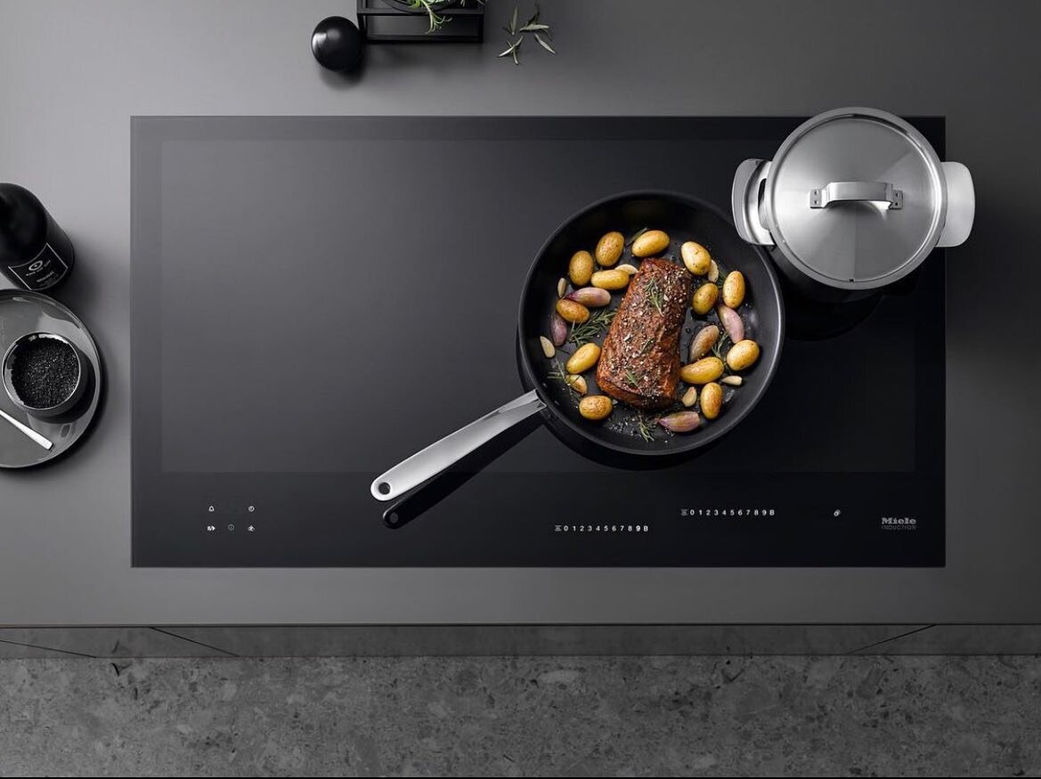 Unrivaled flexibility.
Use the hob surface however you like: pans can be placed anywhere.