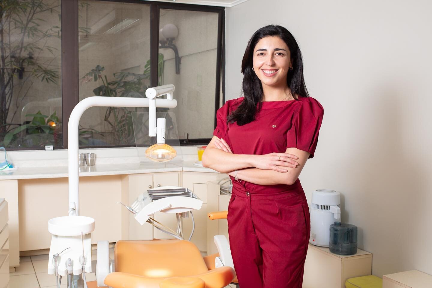 👩🏻&zwj;⚕️En el 2023 la b&uacute;squeda de un doctor o dentista parte s&iacute; o s&iacute; por internet. Abres google, encuentras su sitio web o su perfil en redes sociales y buscas referencias de su trabajo y calidad profesional,  pero tambi&eacut