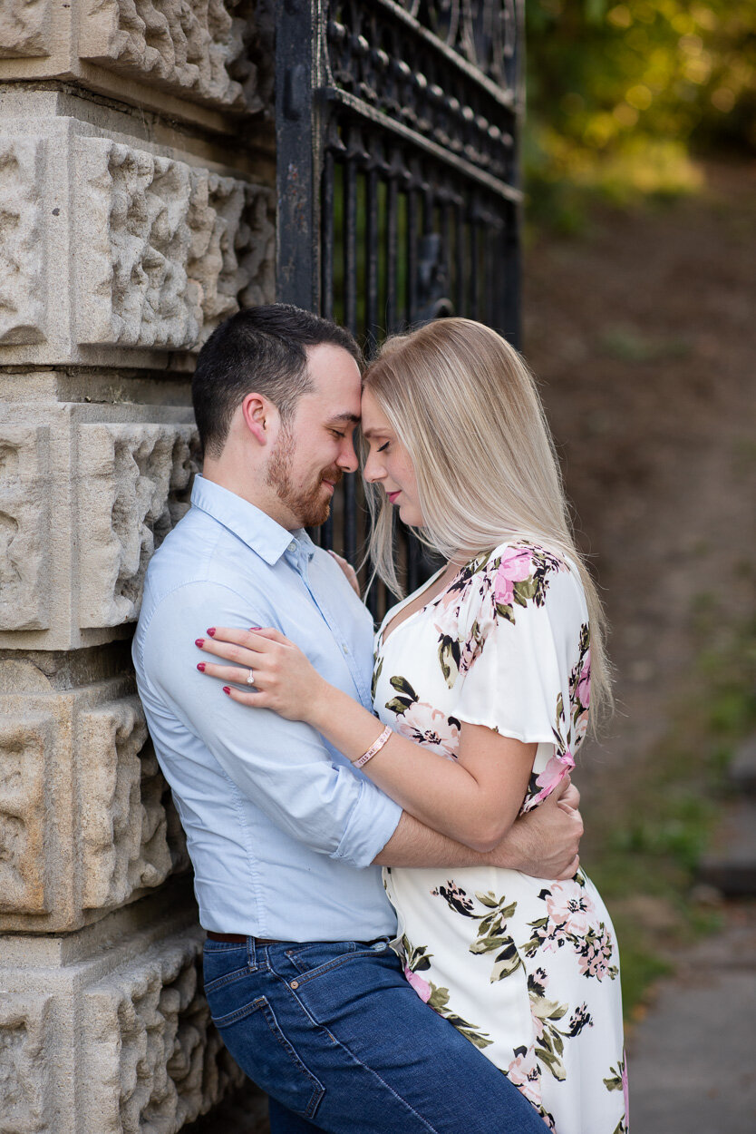 love-always-photography-niagara-gta-queenston-heights-engagement-session-007.jpg